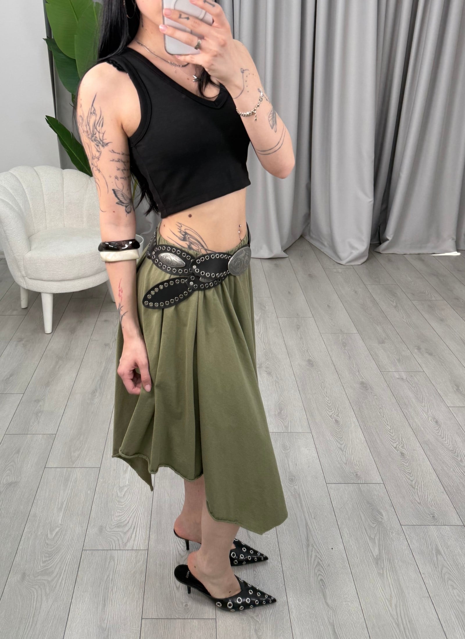 Maya Etek Haki