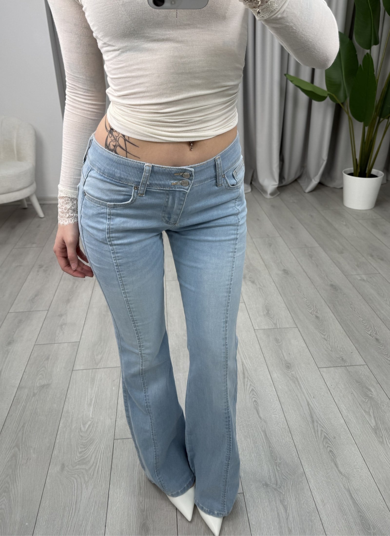 Megan Jean Buz Mavi