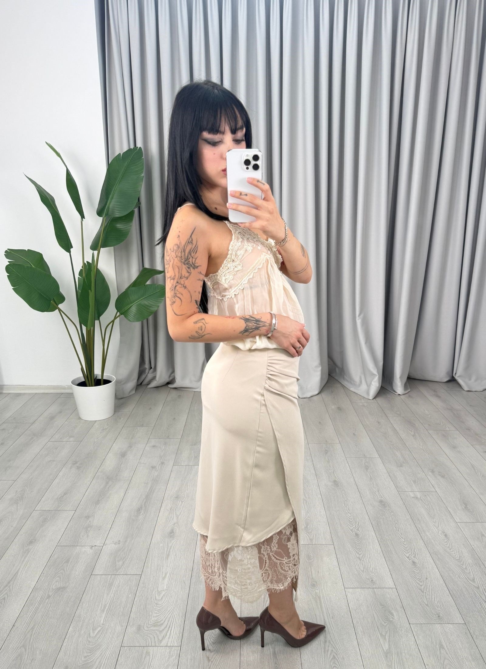 Violette Etek Bej