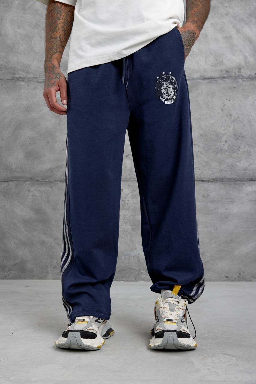 Lacivert Çizgili Arma Detaylı Baggy Eşofman