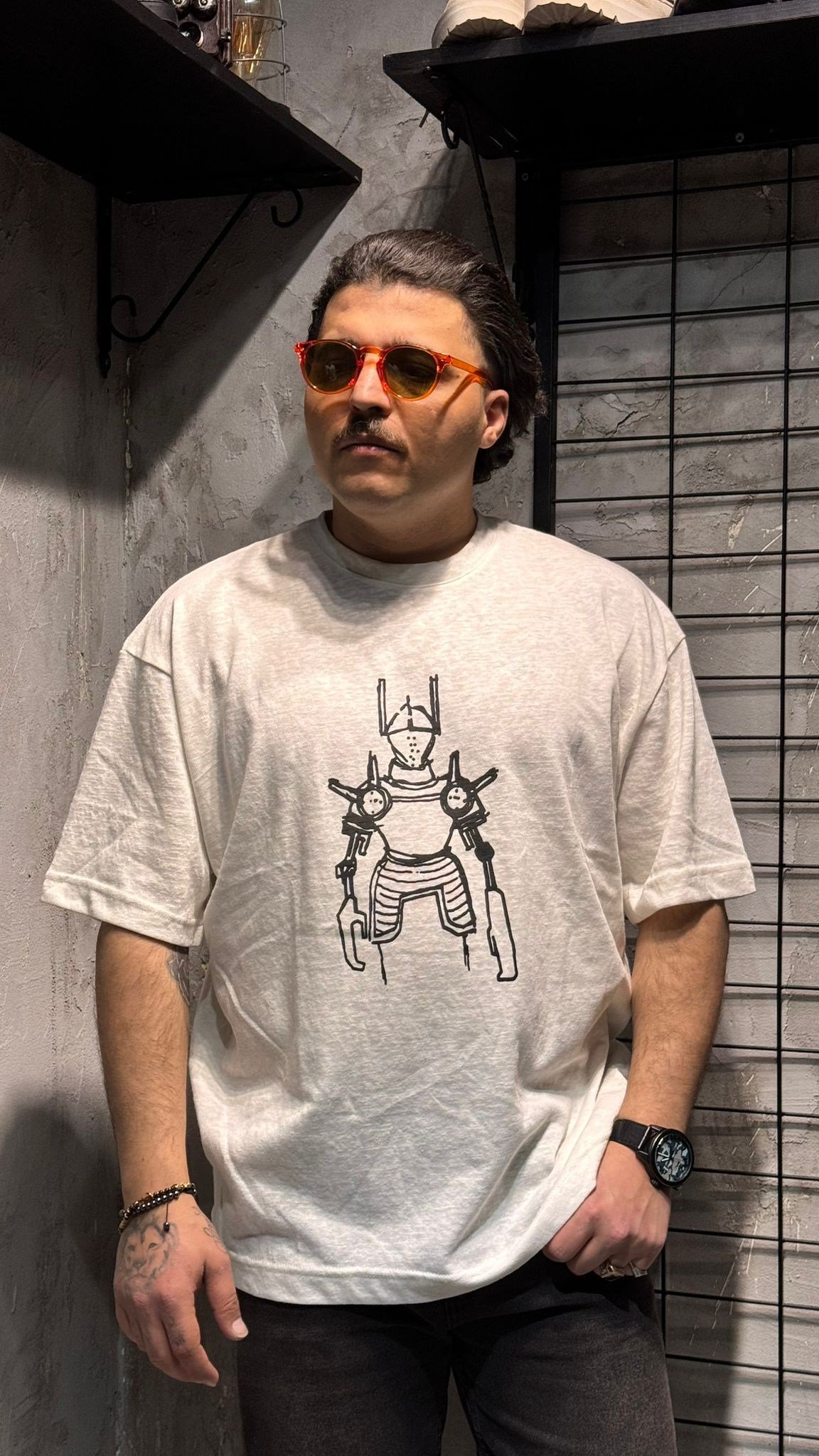 Robot Baskılı Beyaz Oversize T-shirt
