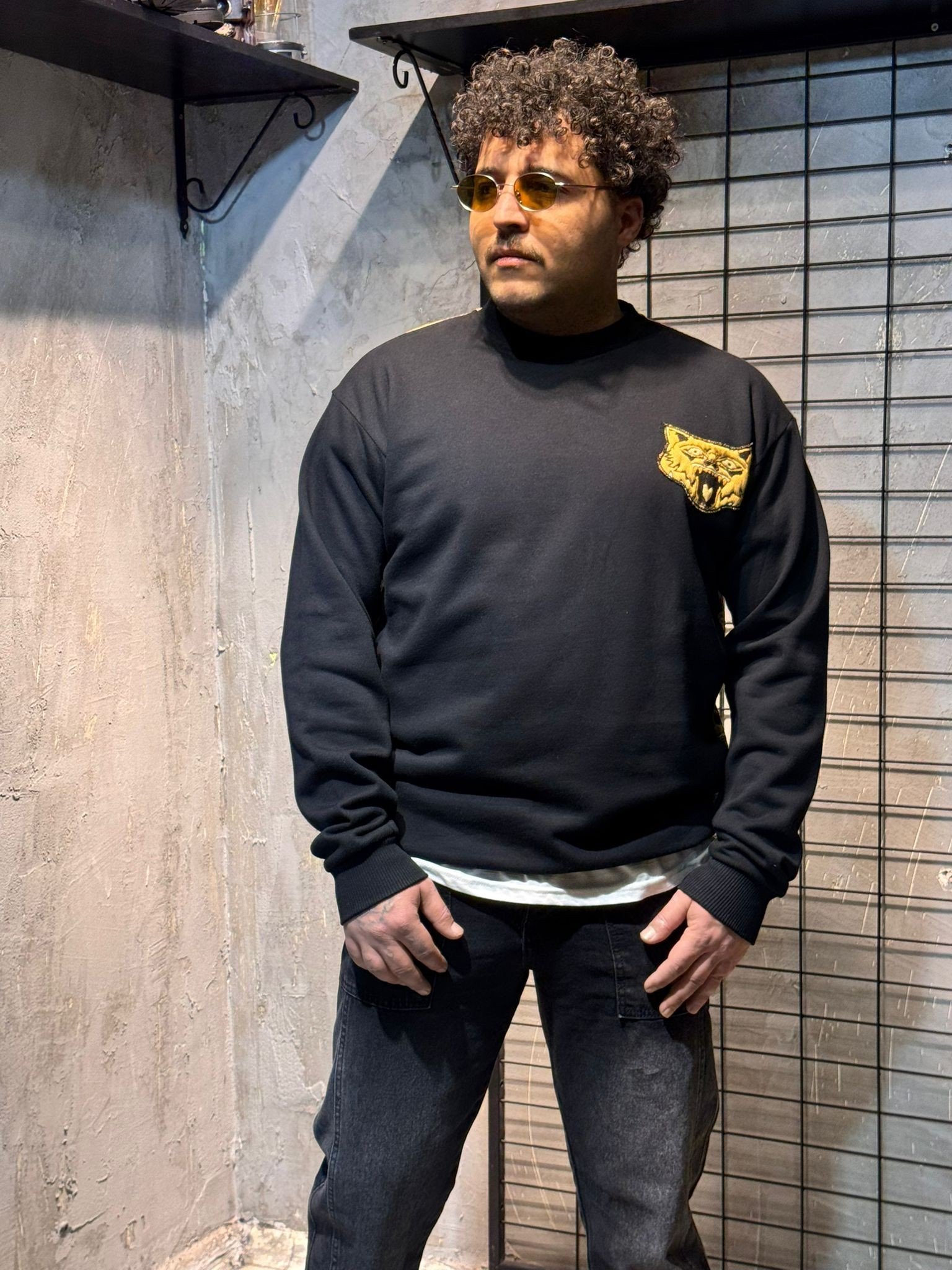 Sırt Desenli Siyah - Krem Sweatshirt