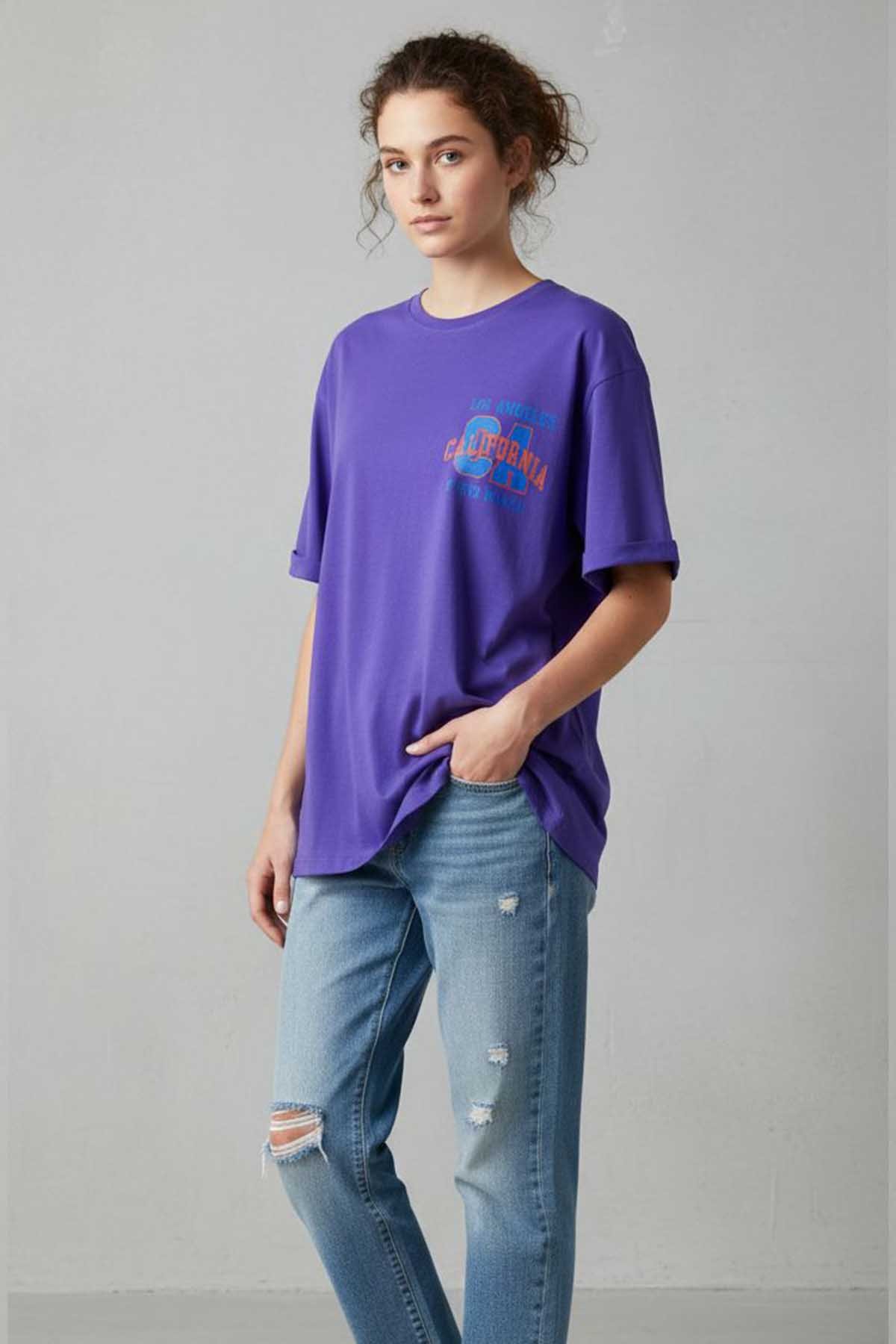 Kadın Basklı Oversize Rahat Kullanıma Uygun T-Shirt-Mor