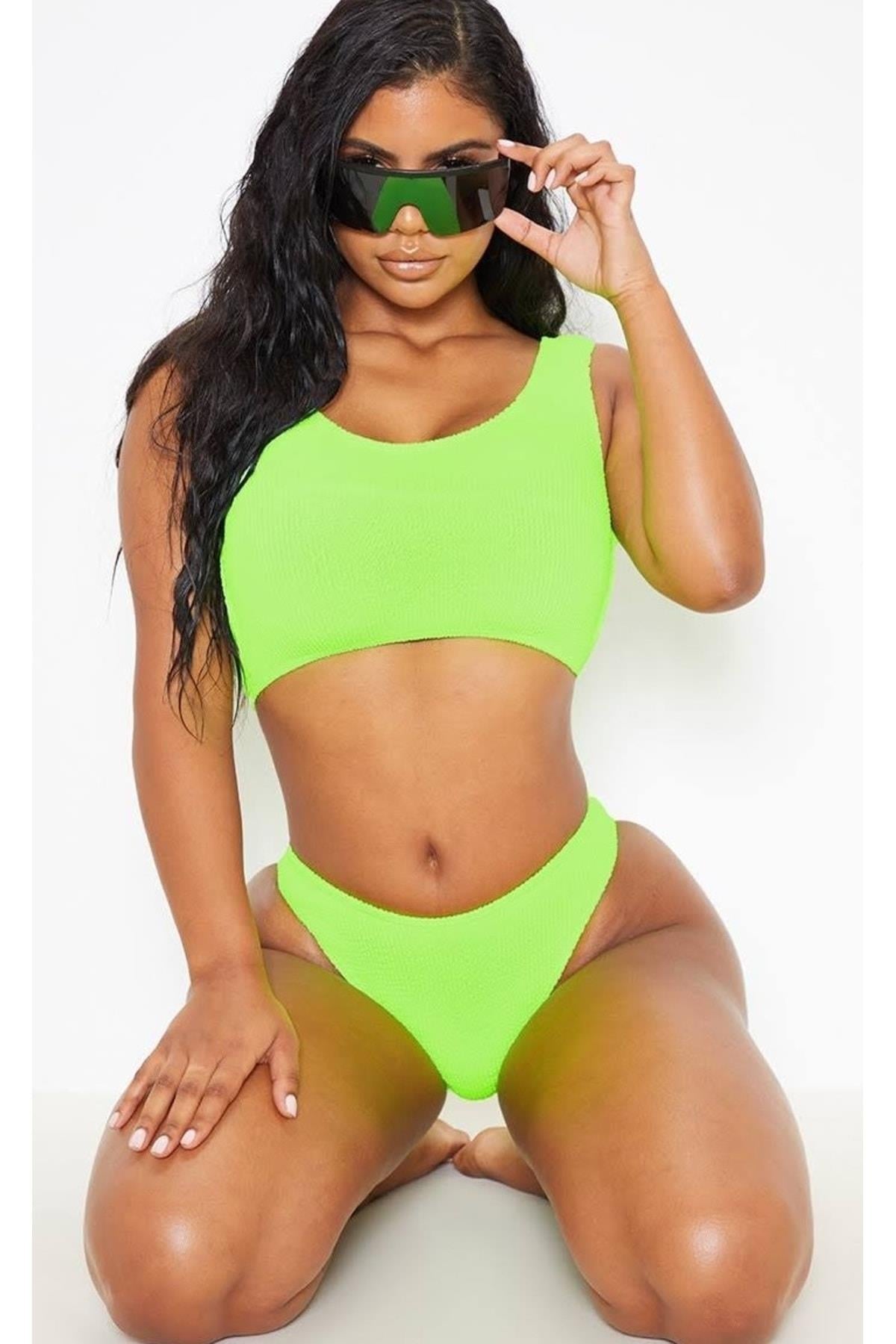 Kadın Neon Yeşili Yüksek Belli Özel Bikini Takımı
