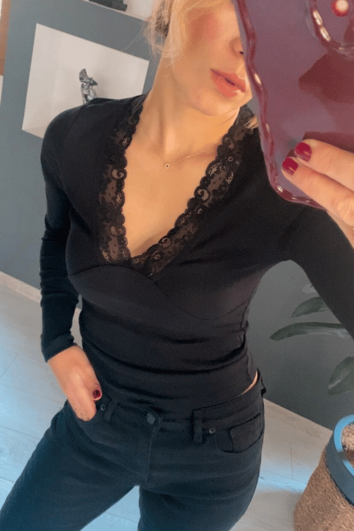 karol-17088-yakasi-dantelli-ribana-bluz-siyah