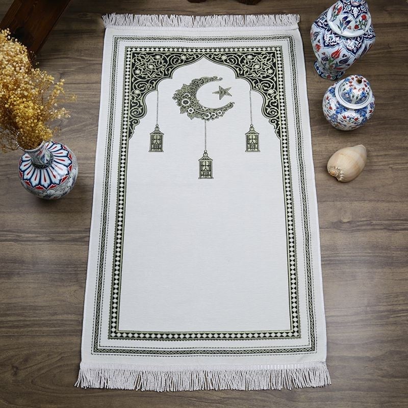 Ramadan  Kerim  Şönil Seccade Krem 68x110 cm - 330 gr