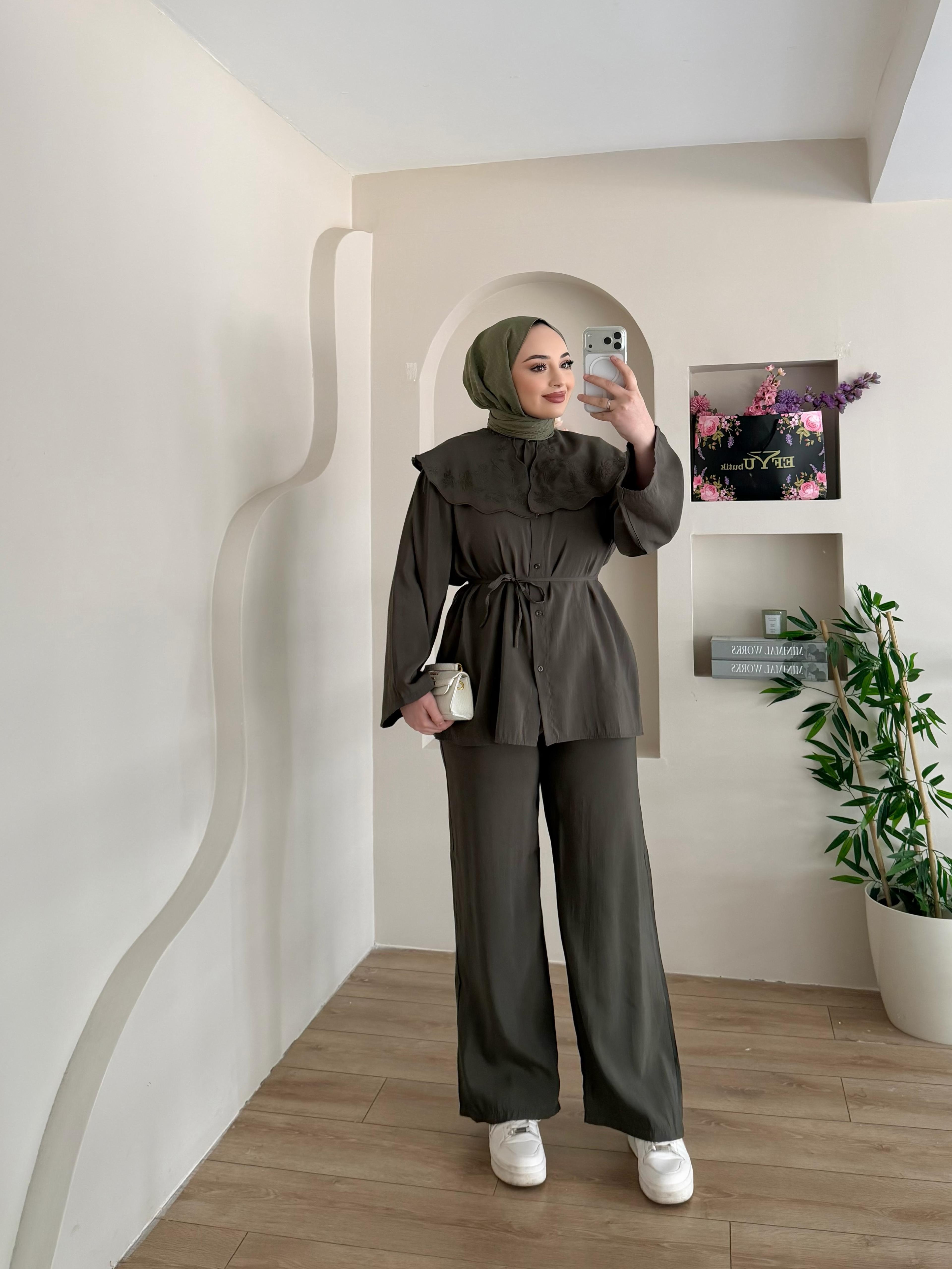 Asos Nakışlı Mendil Yaka Takım