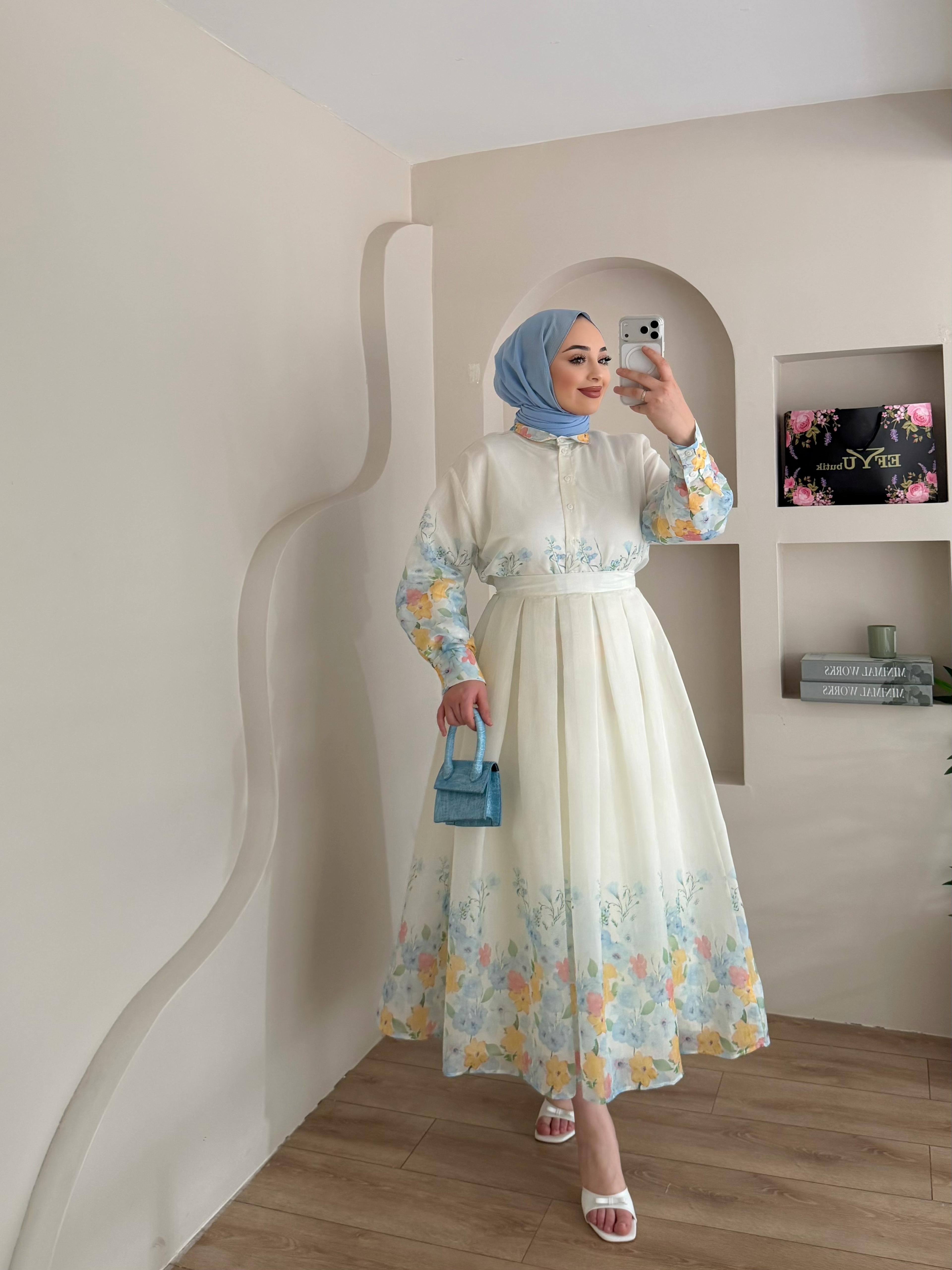 Baret Çiçek Desenli Etekli Takım