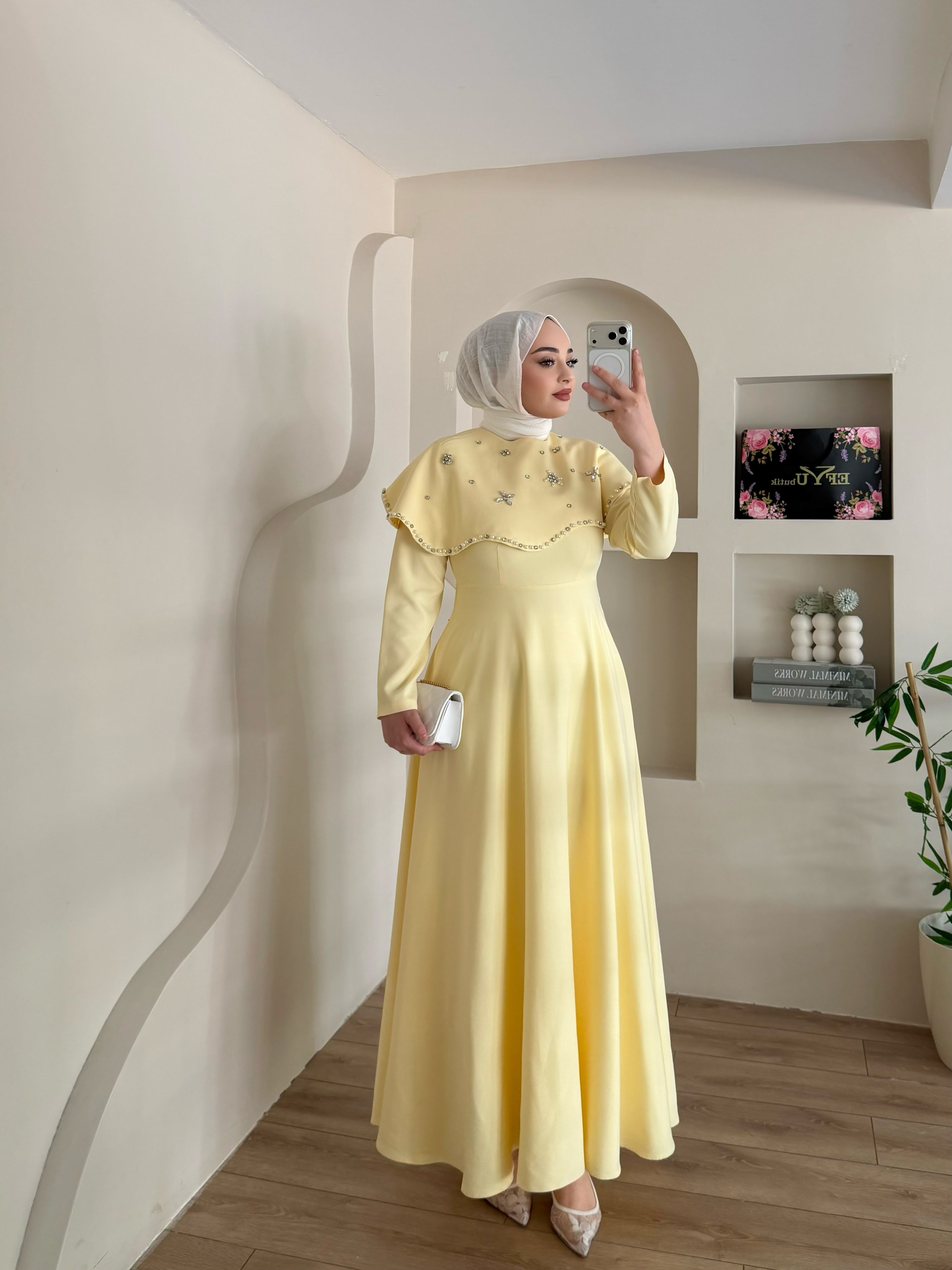 Bria Pelerinli Taş Boncuklu Elbise