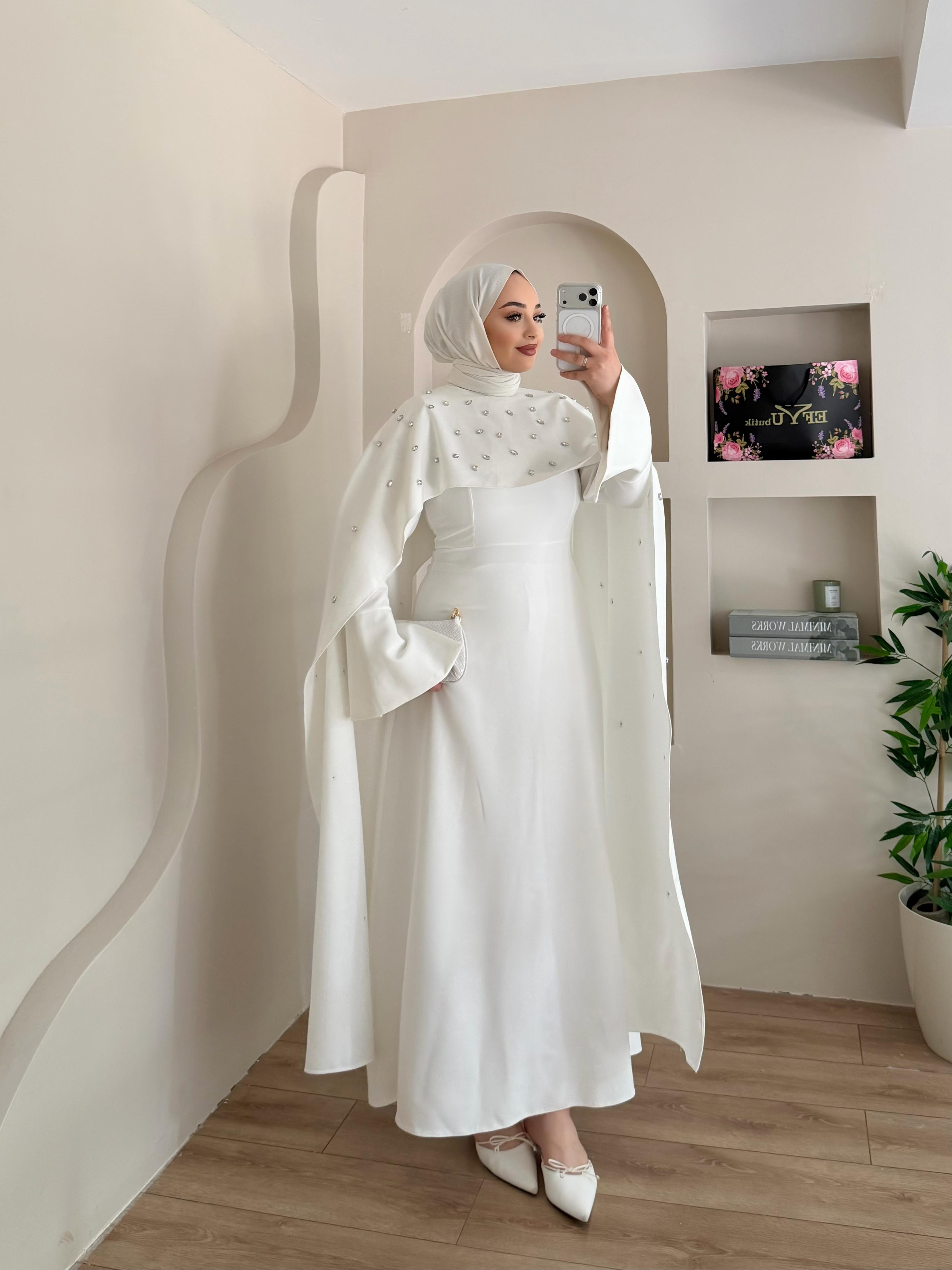Elara Pelerin Detay Taşlı Elbise