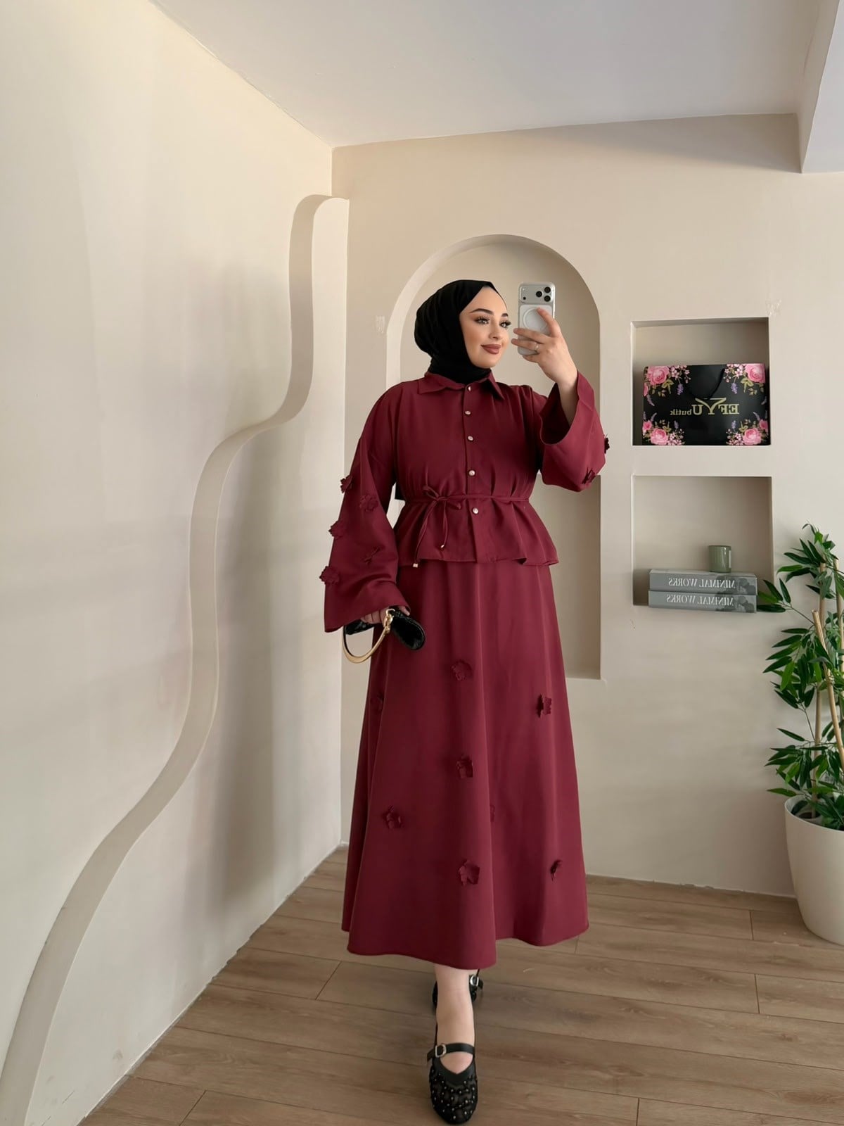 Feiza Çiçek Detaylı Takım