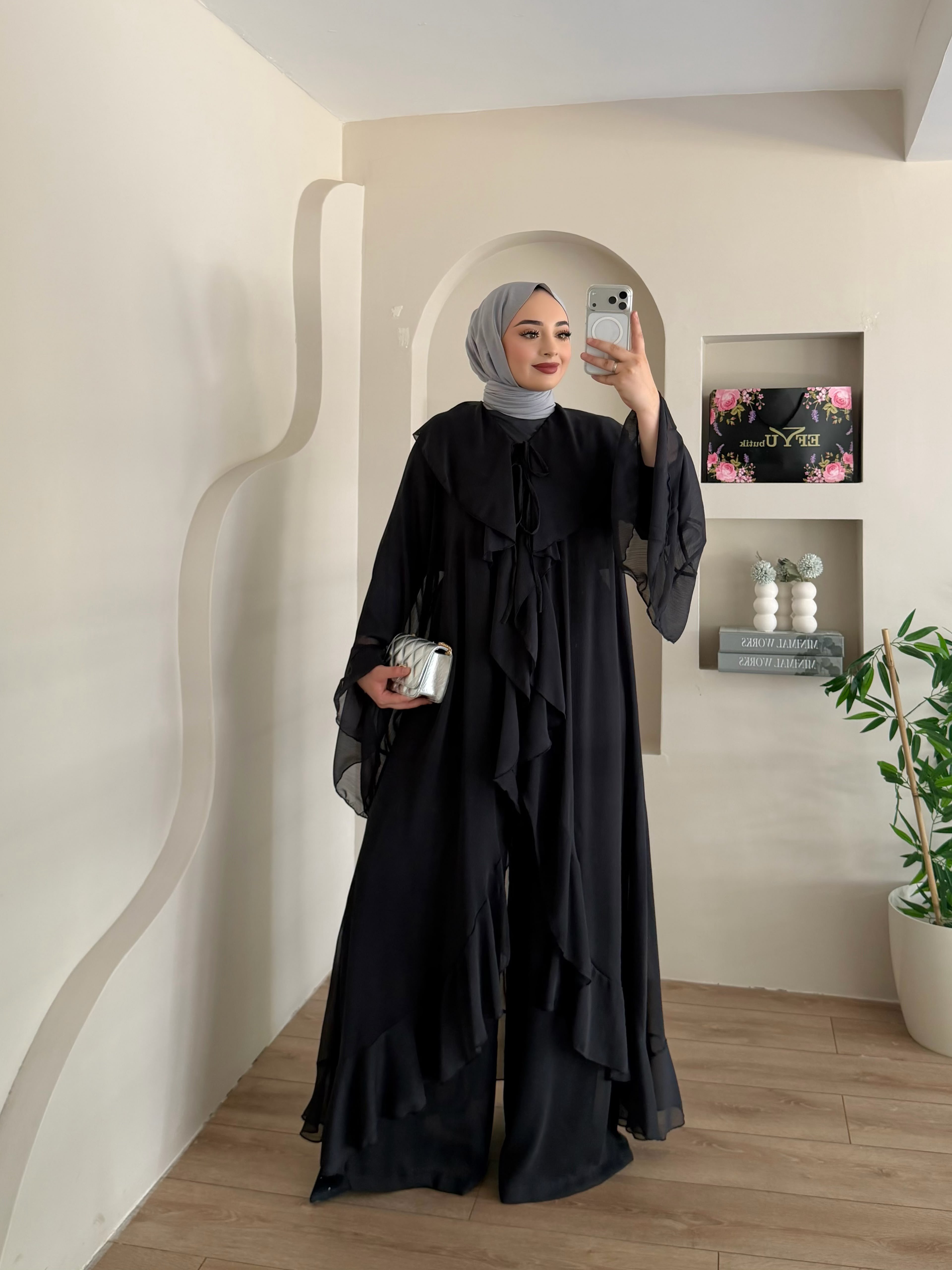 Hazel Ön Volanlı Şifon Üçlü Abaya Takım