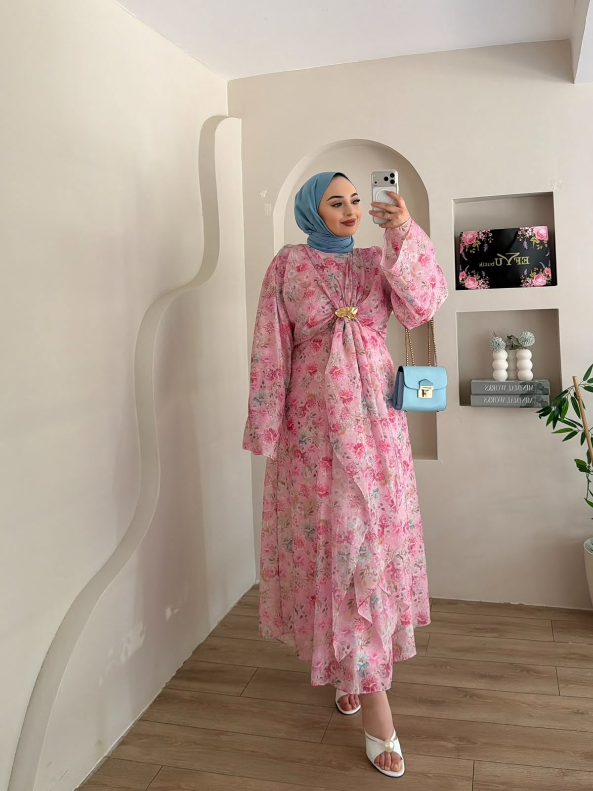 Jasmin Tokalı Elbise