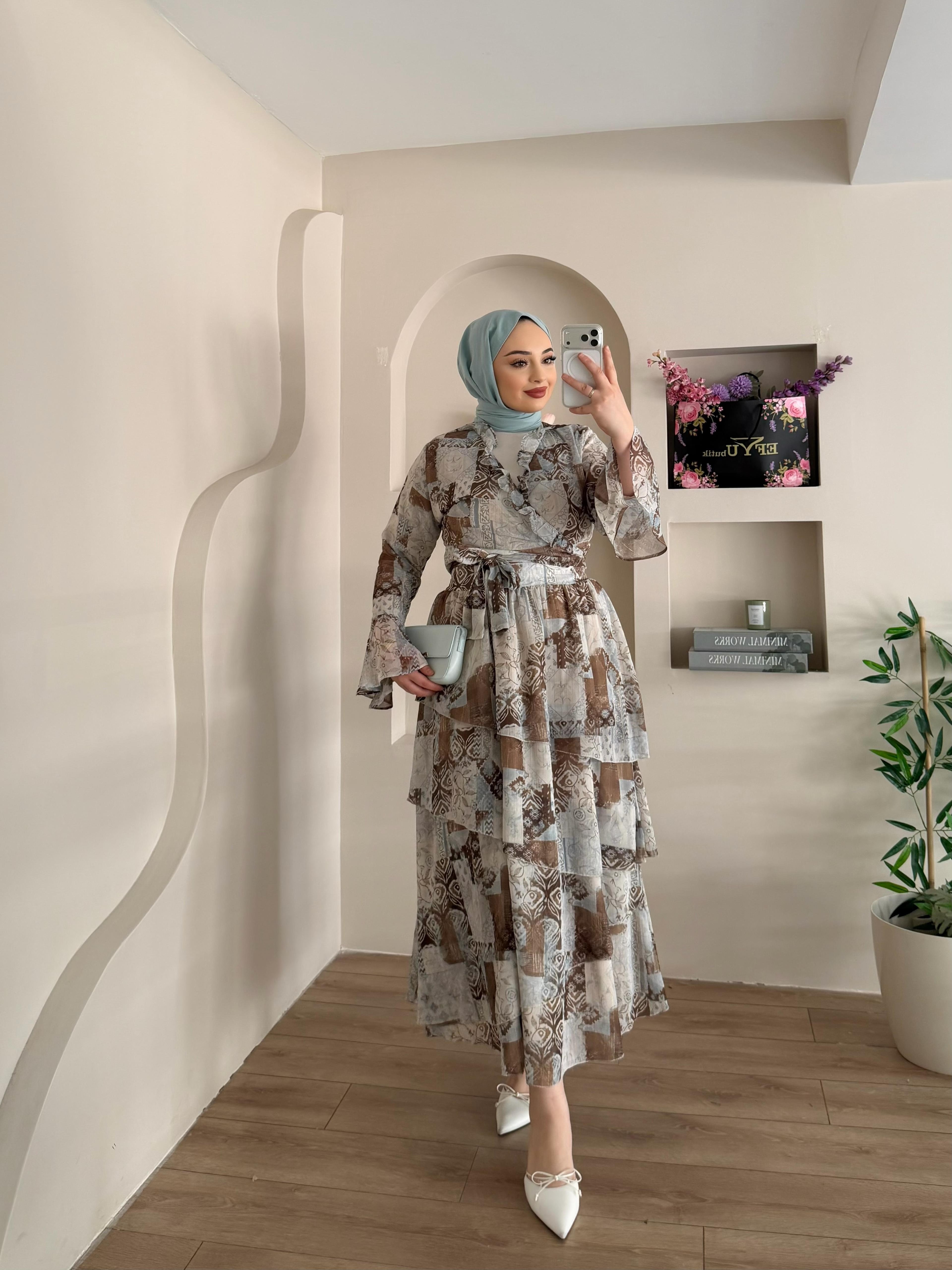 Larin Kruvaze Desenli Şifon Takım