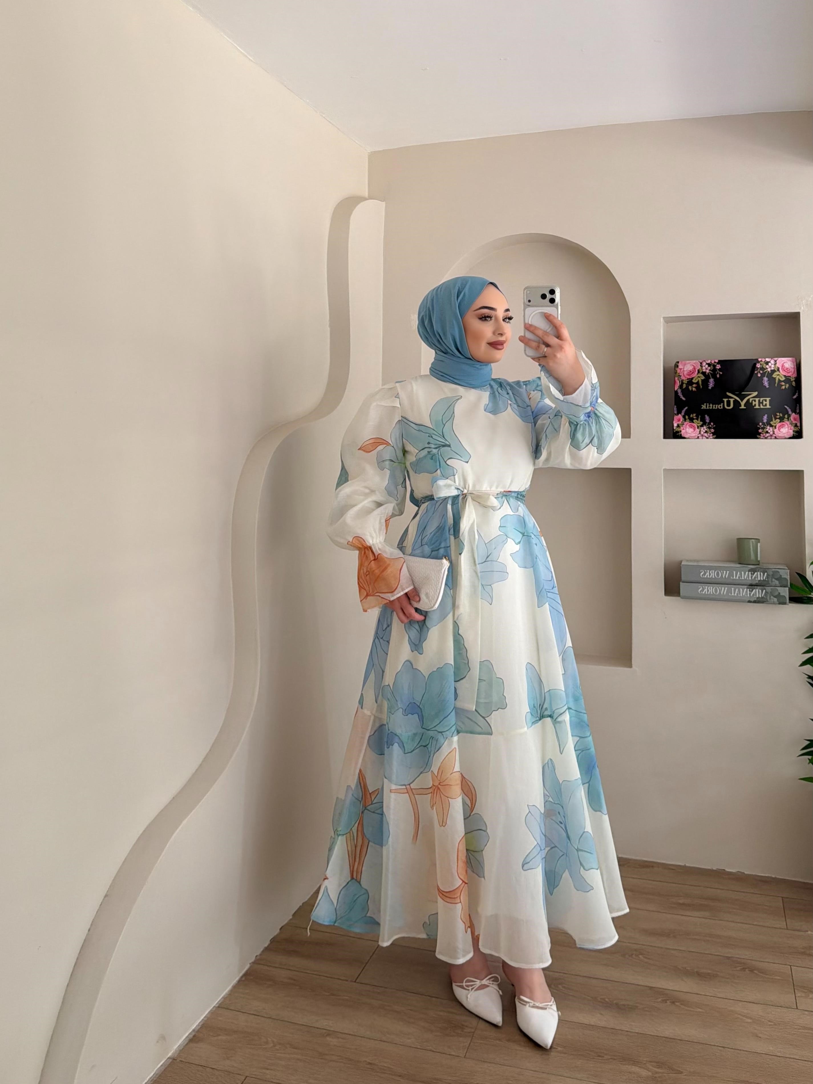 Lilyum Seyyar Kuşaklı Elbise