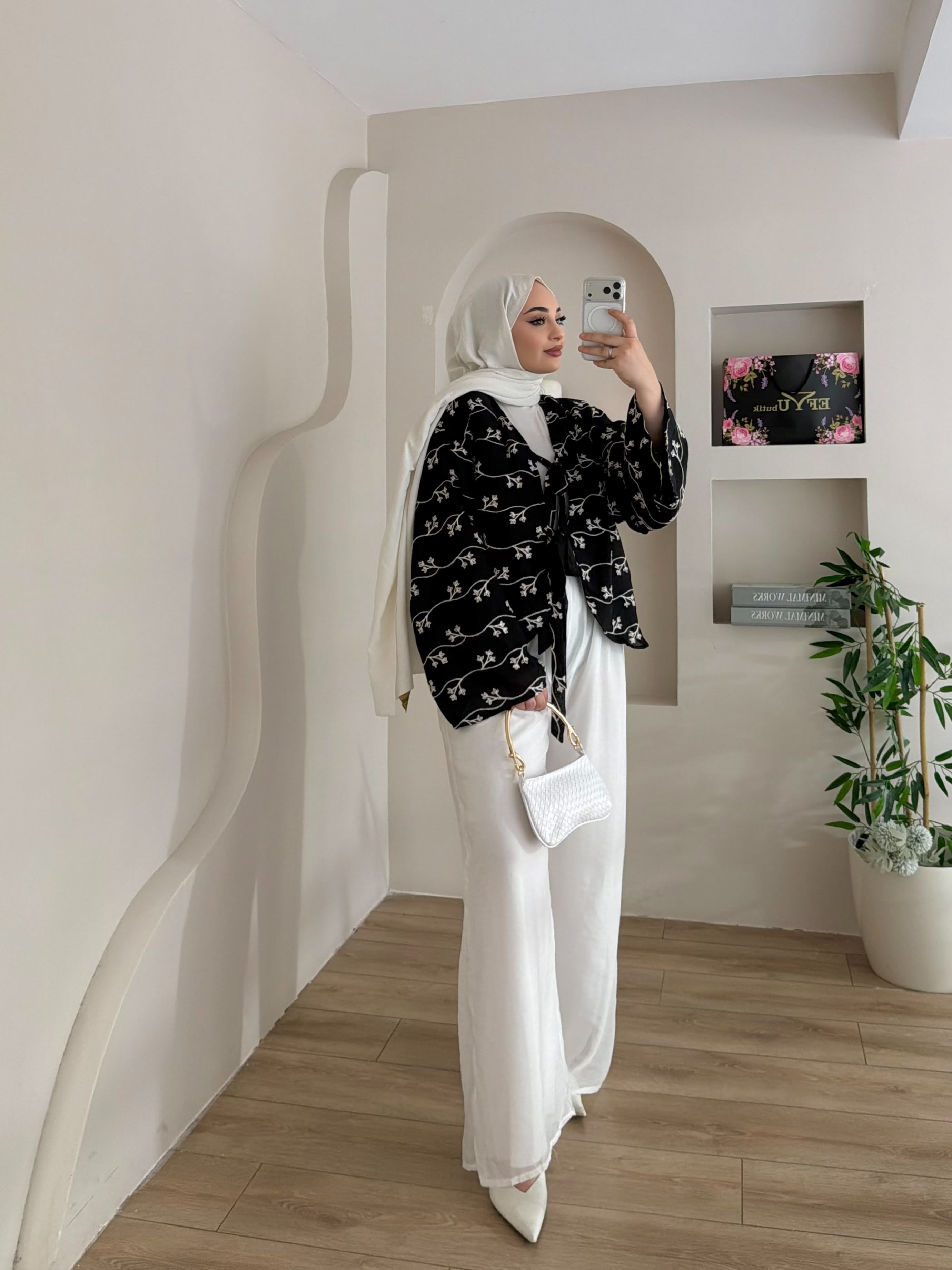 Mirella Önden Bağlamalı Pantalonlu Takım