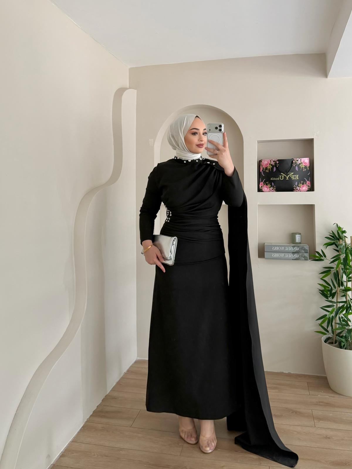 Moira Pelerinli Abiye