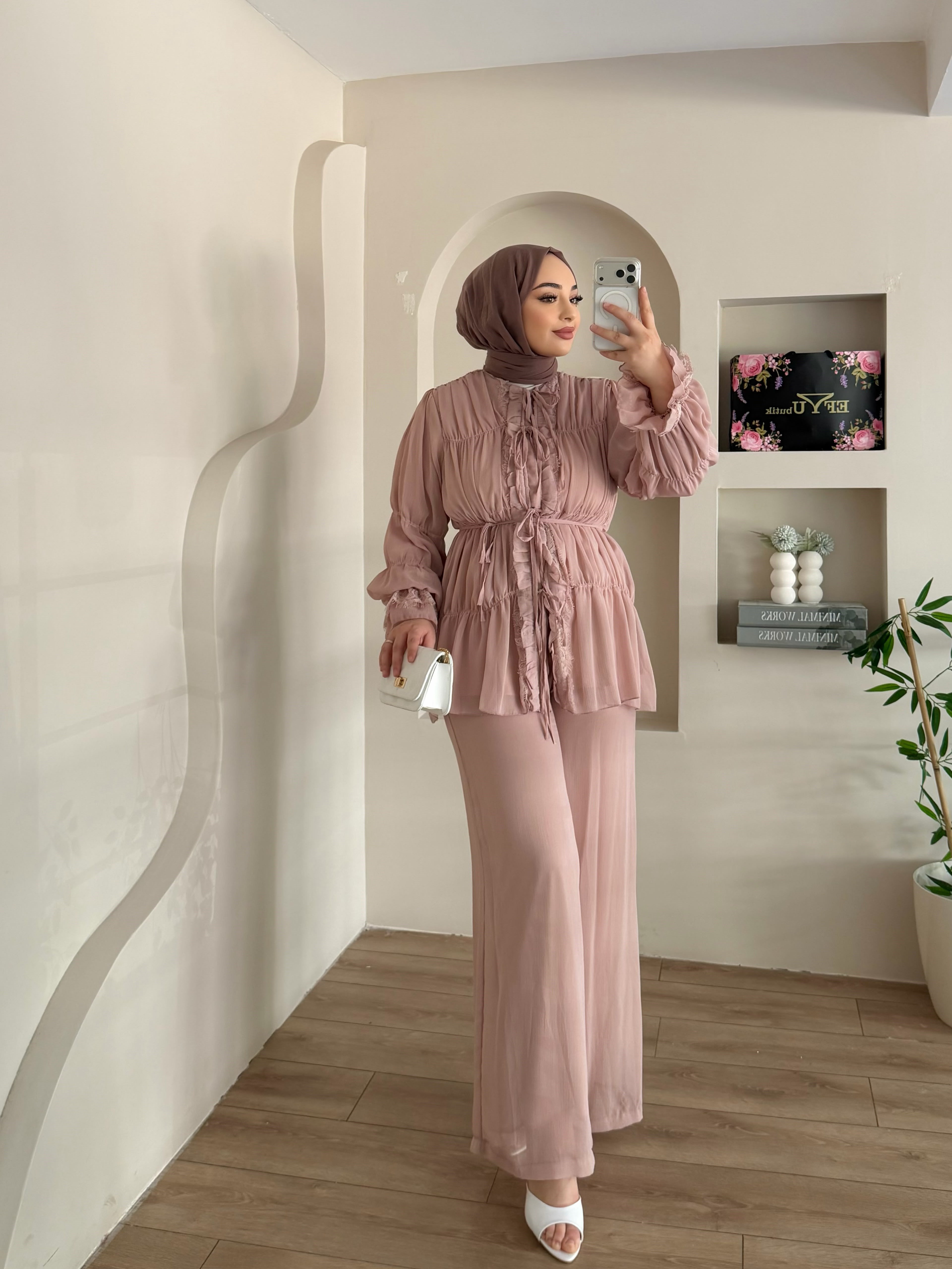 Nada Fırfır Detay Şifon Takım