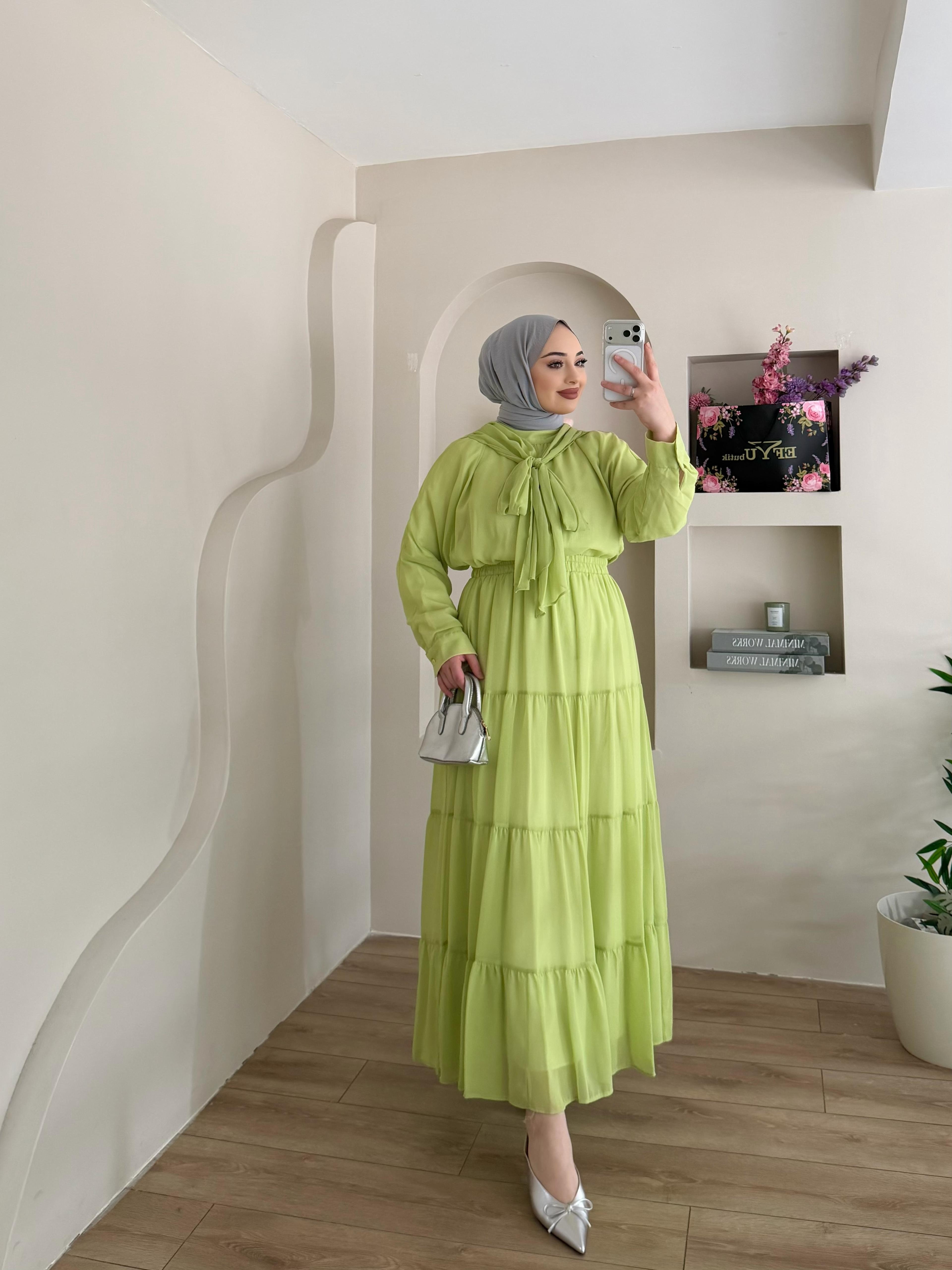 Nigella Yaka Bağlamalı Etekli Takım