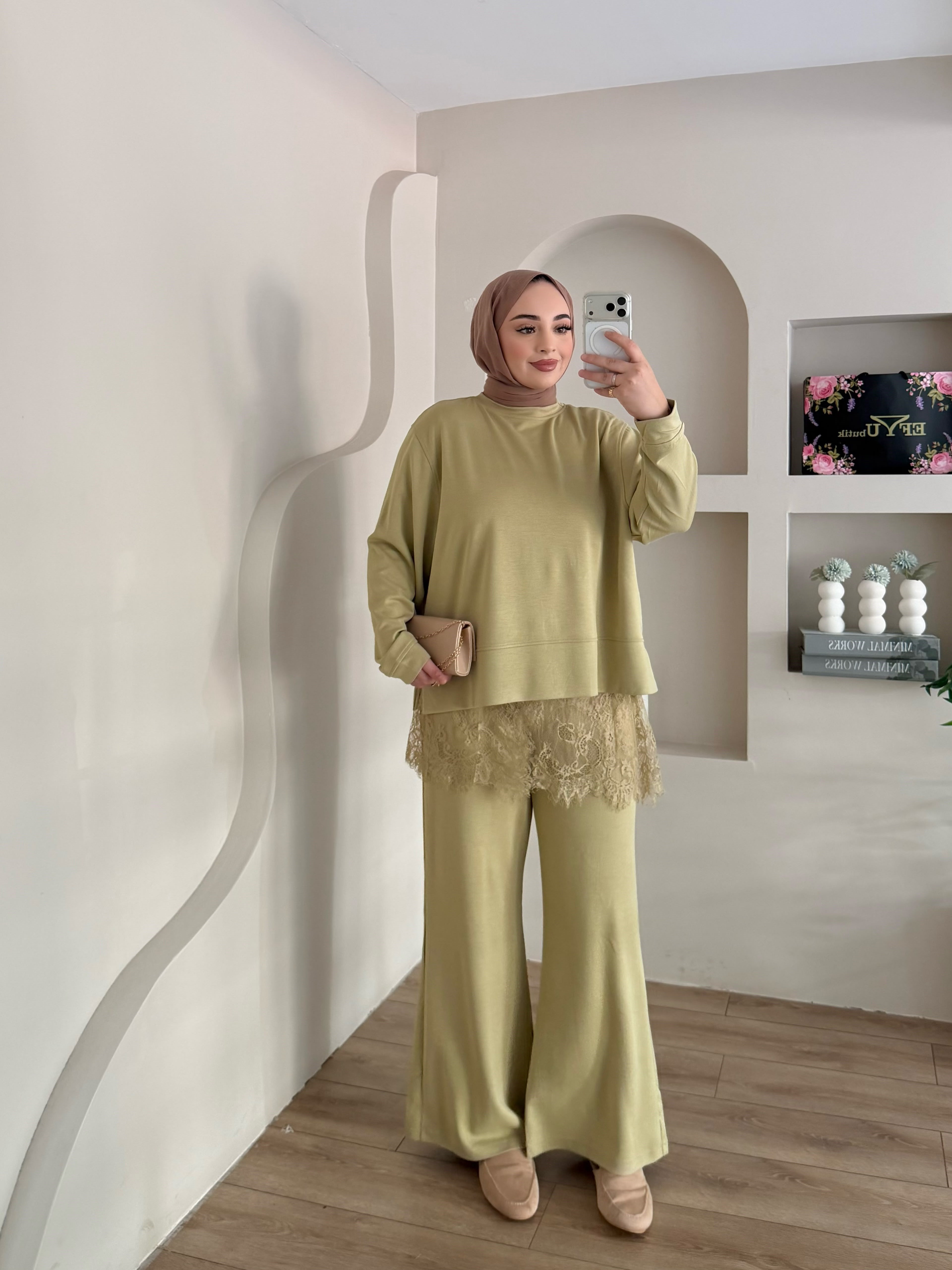Sanella Üçlü Dantel Detay Takım