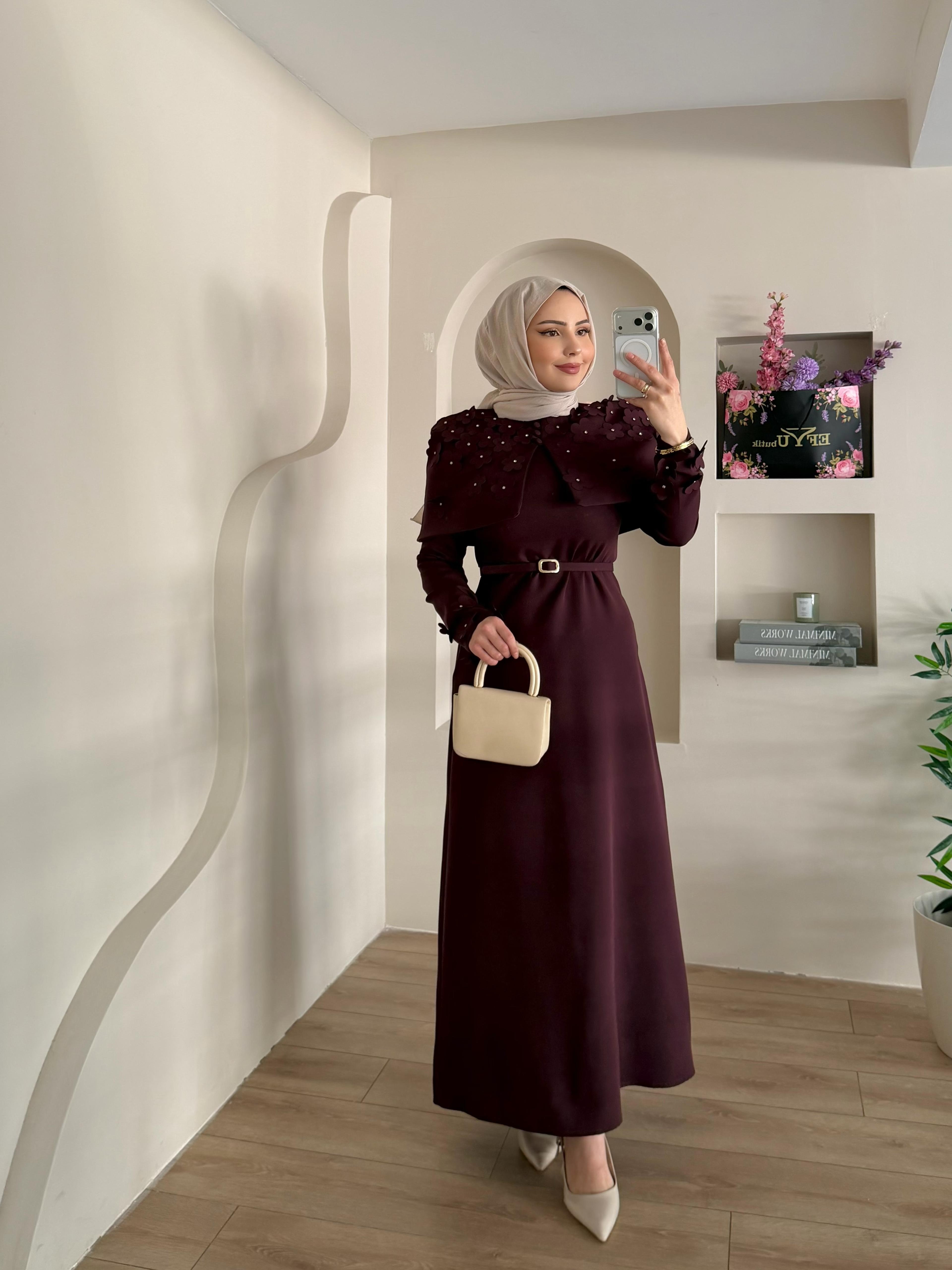 Seyyar Yakalı Sorella Elbise (ÖN SİPARİŞ BAYRAMDAN SONRA ÇIKACAKTIR) 