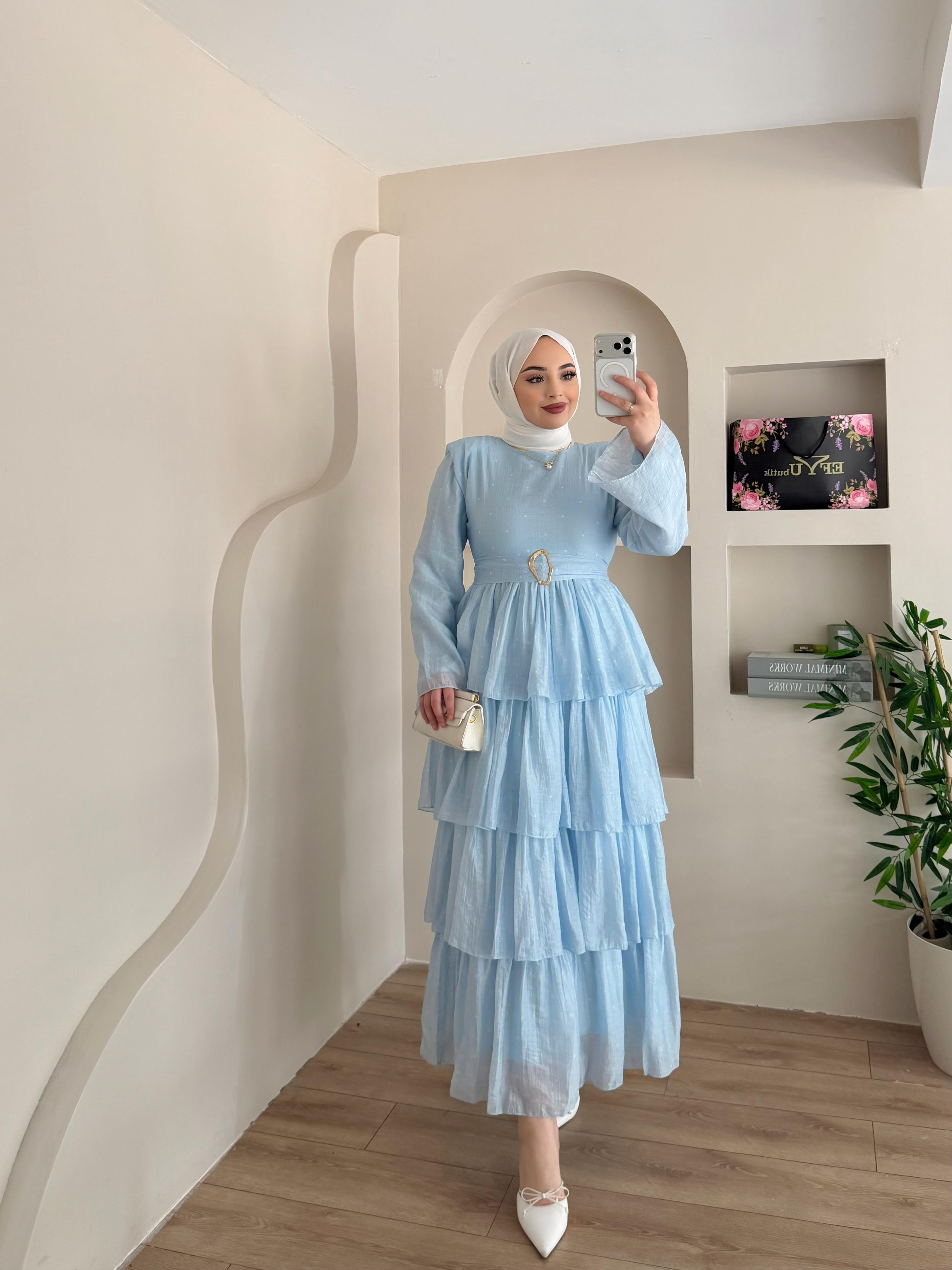Sia Puantiyeli Kat Detaylı Elbise