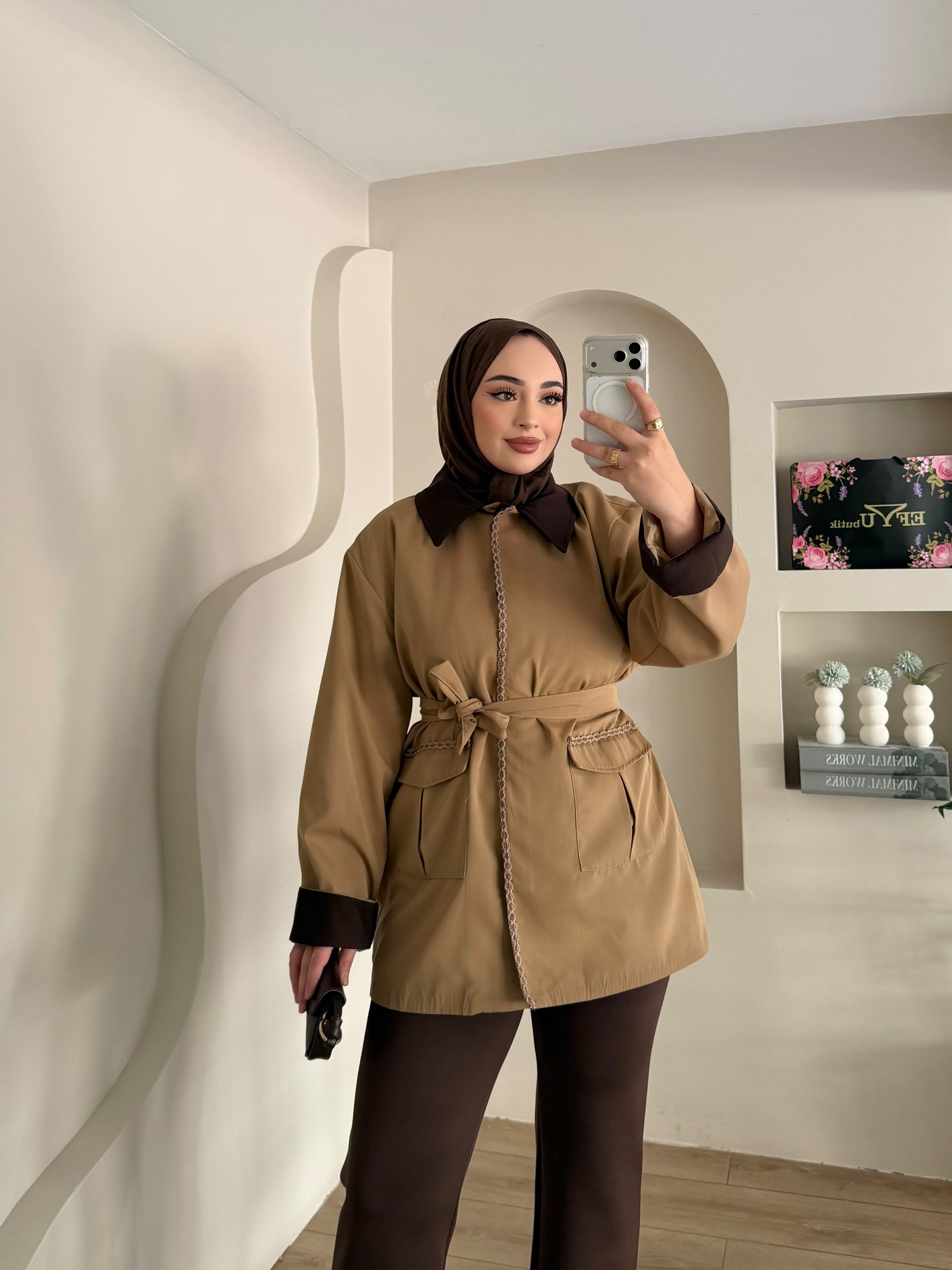 Slina Kemer Detay Trençkot