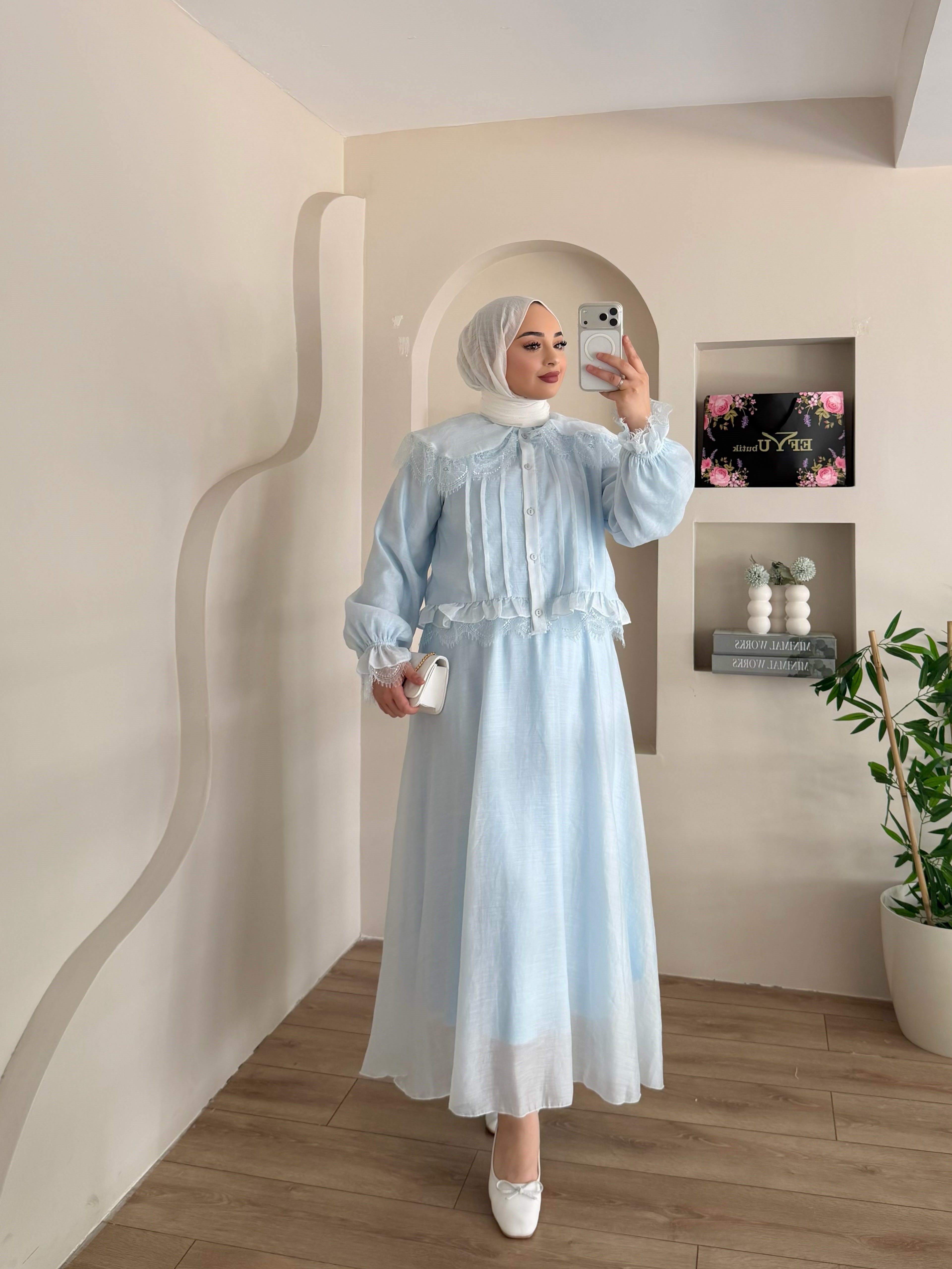 Vionta Dantel Detaylı Etekli Takım