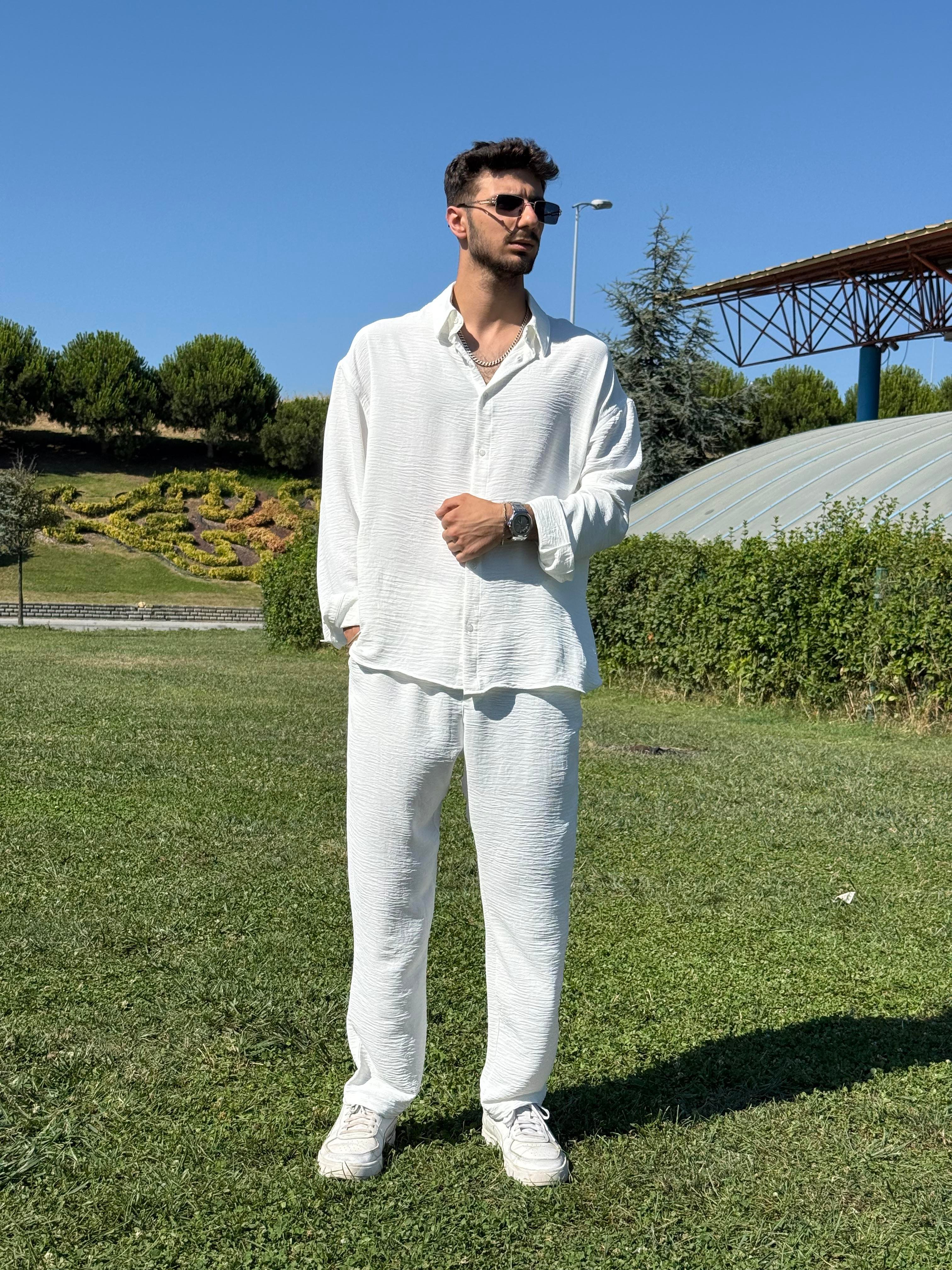 Oversize Yırtmaçlı Ayrobin Gömlek Beyaz