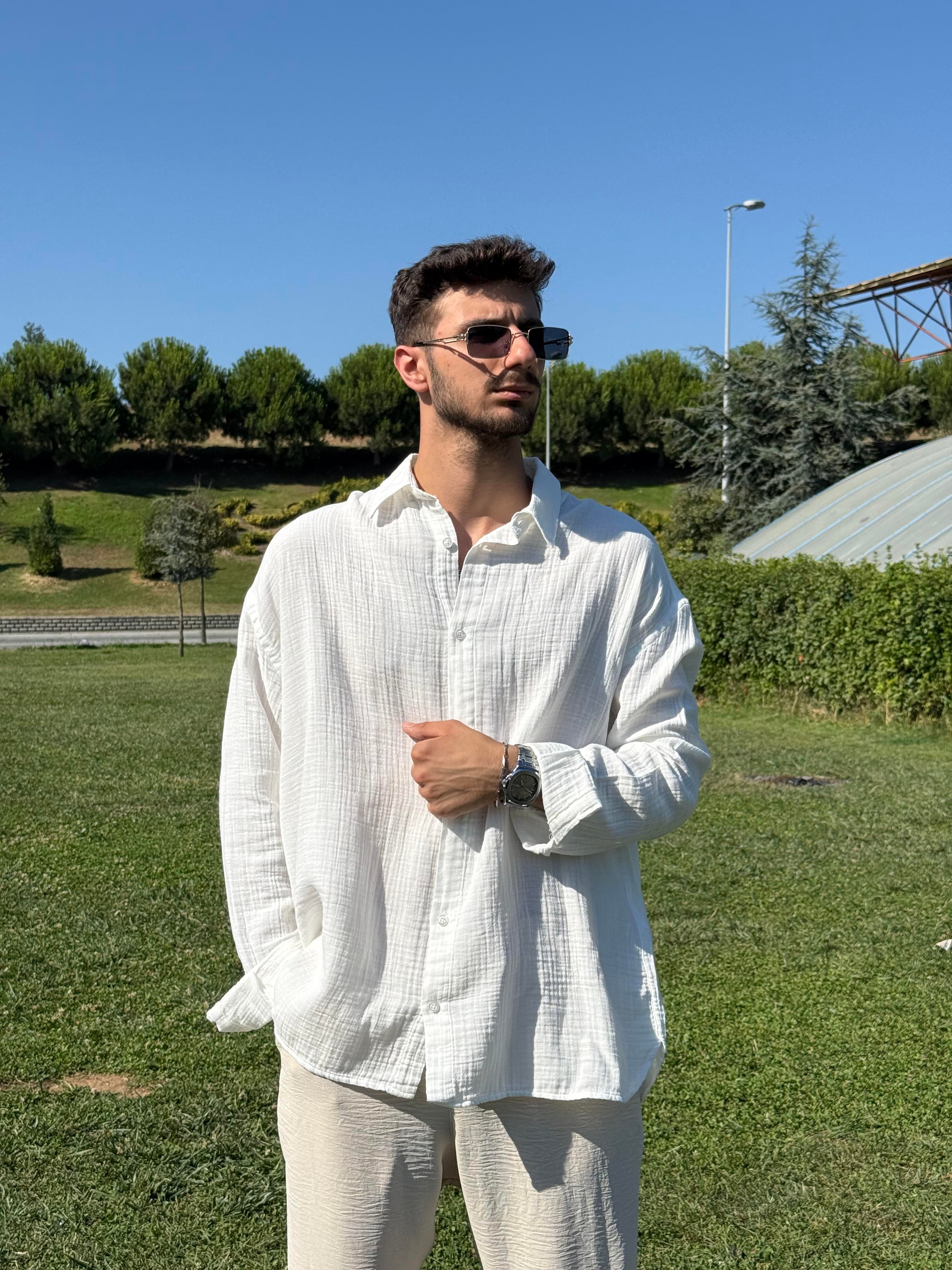 Oversize Yırtmaçlı Müslin Gömlek Ekru