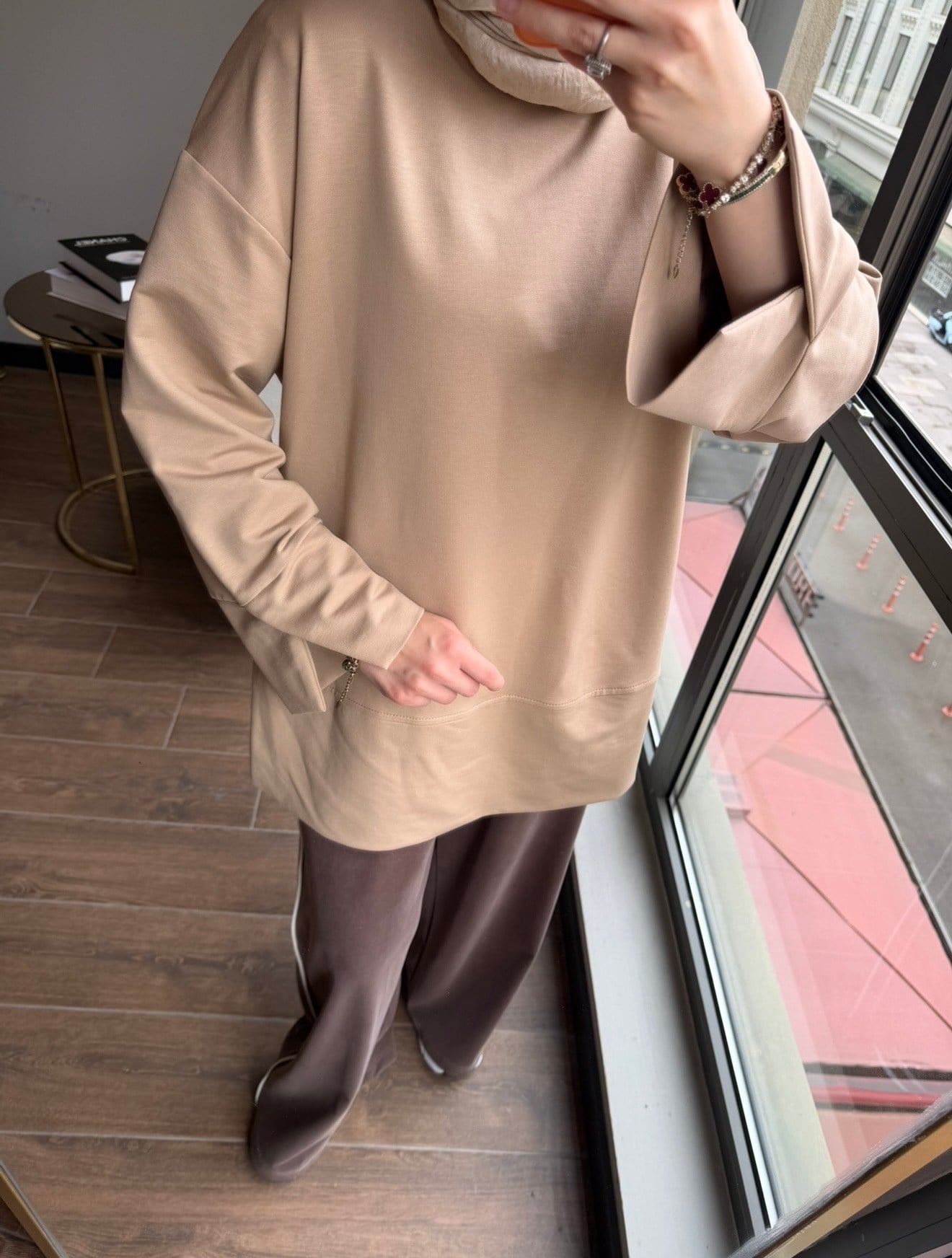 Basic Yırtmaçlı Sweat Açık Kahve