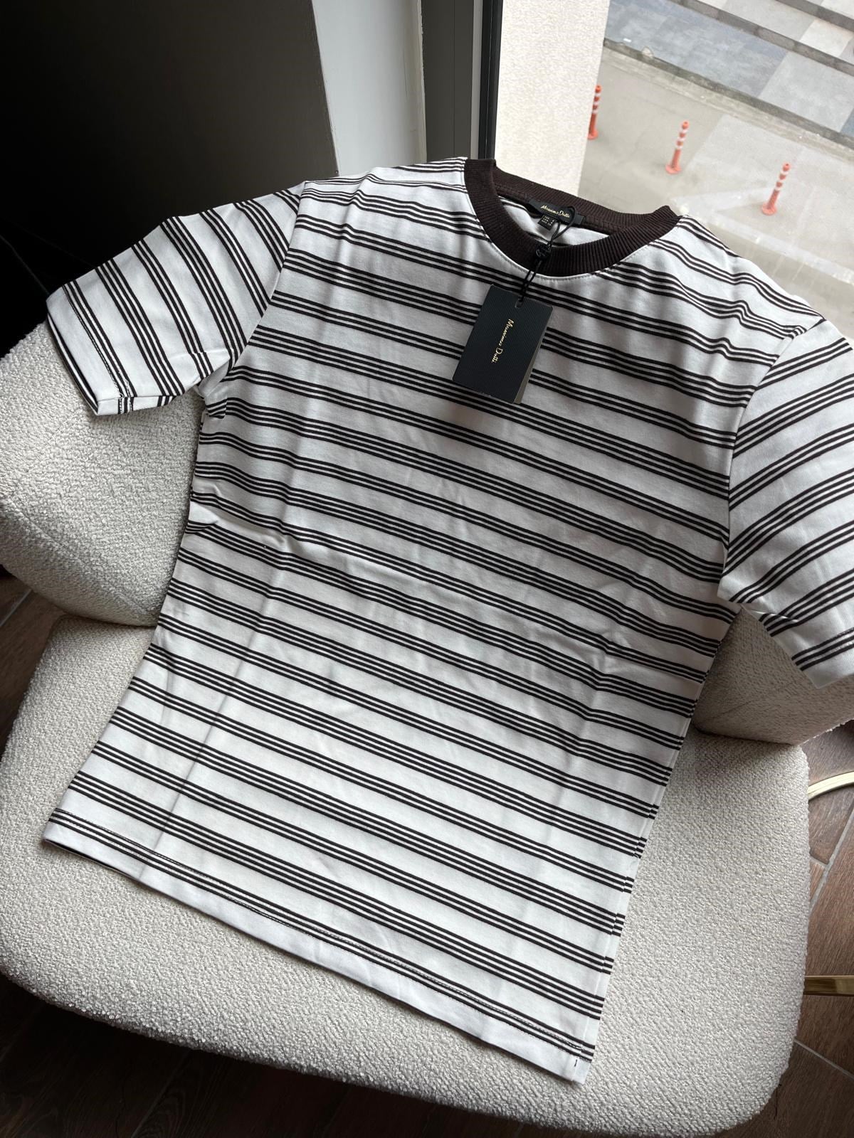 Çizgili T-shirt