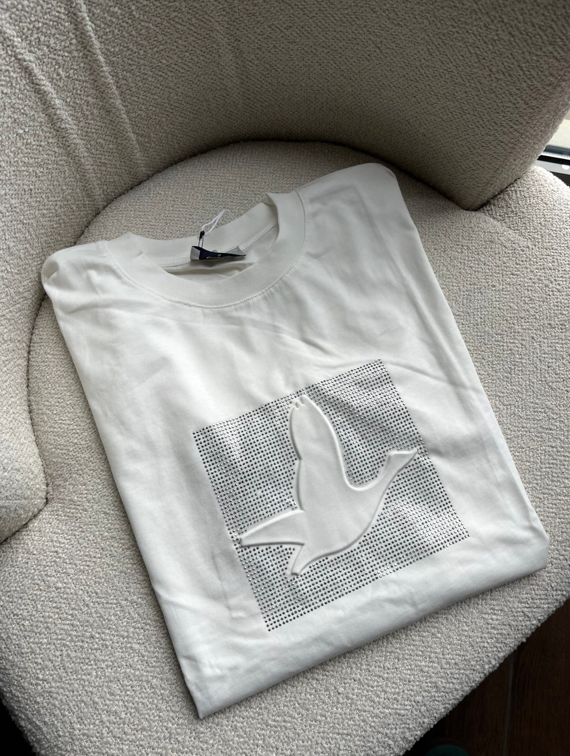 Taşlı Kabartmalı T-shirt