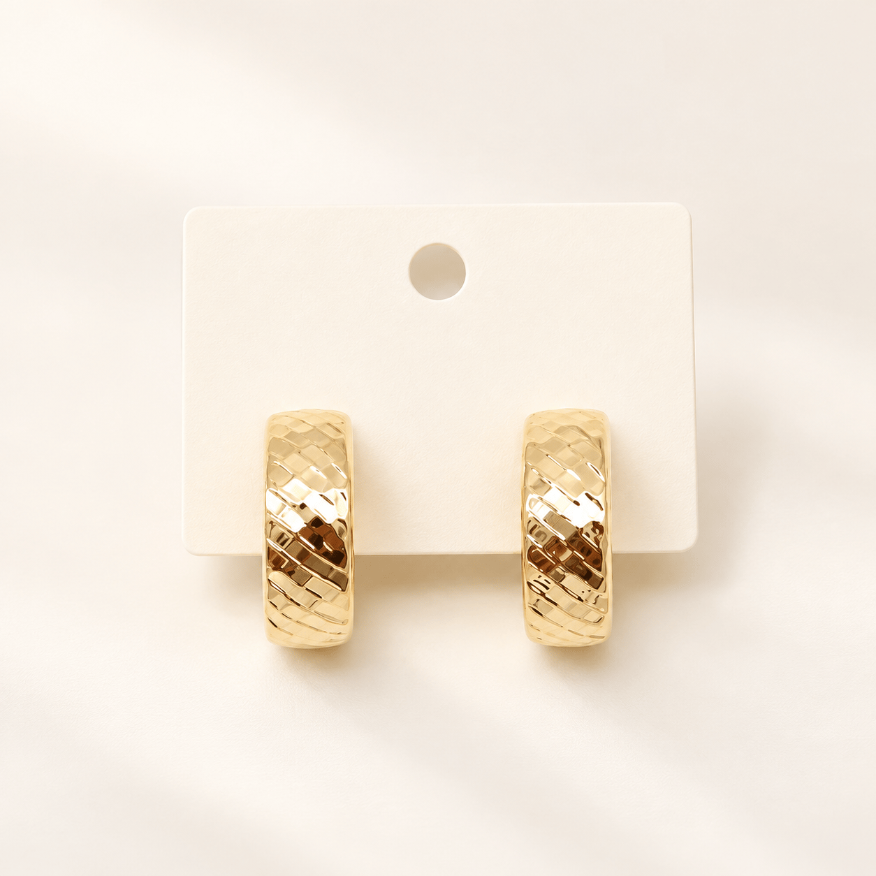 25 mm Örgü Desenli Gold Çelik Halka Küpe