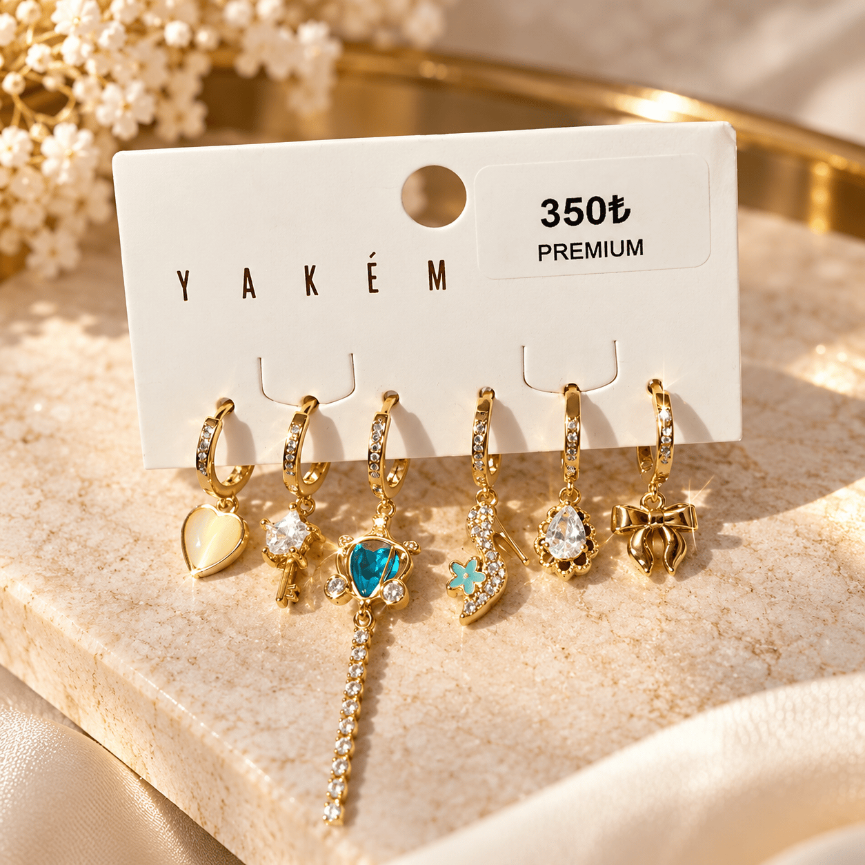 Taşlı Charm Detaylı 6'lı Çelik Küpe Seti