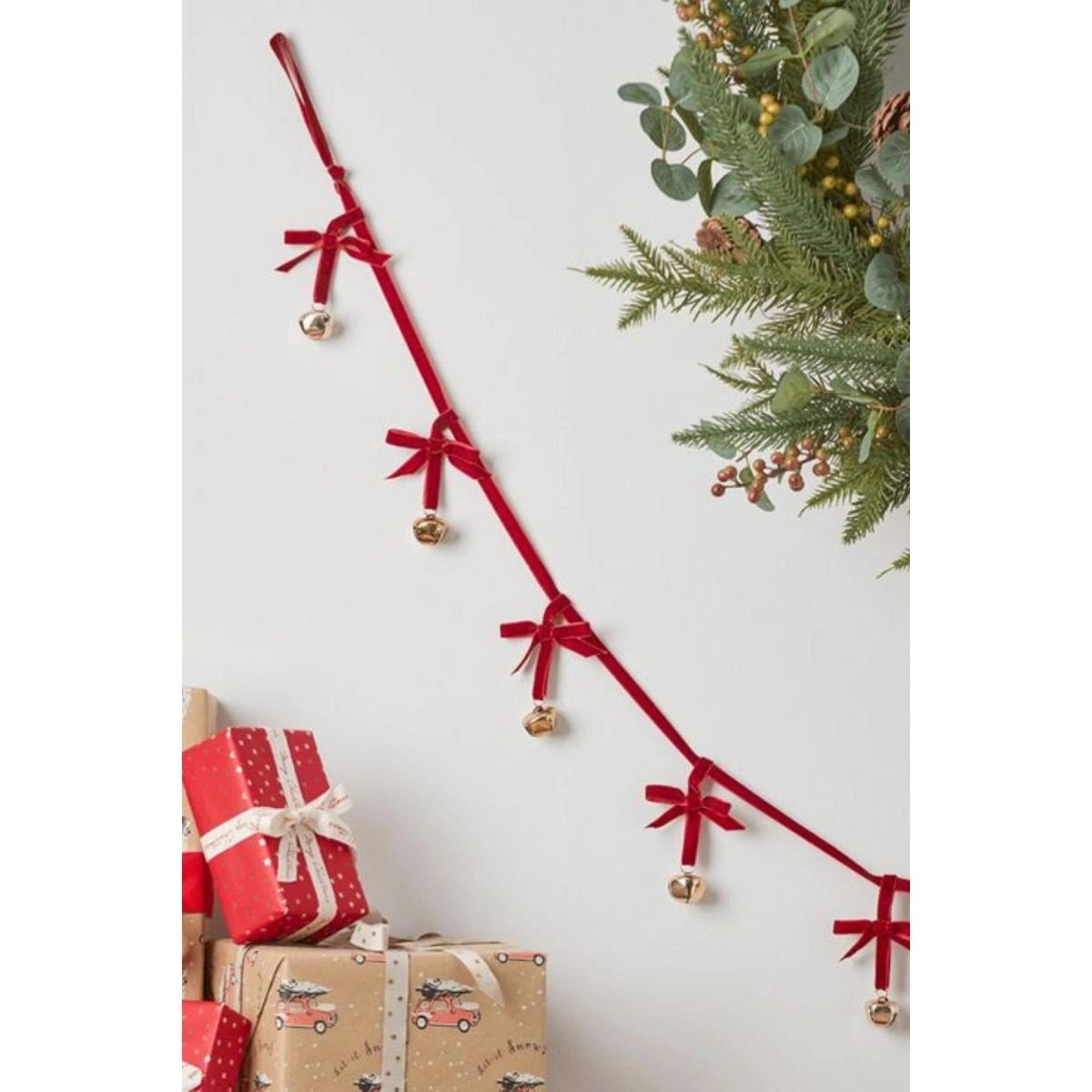Beige & Stone Yılbaşı Kadife Kurdele Gold Zilli Zincir Noel Çam Ağaç Süsü