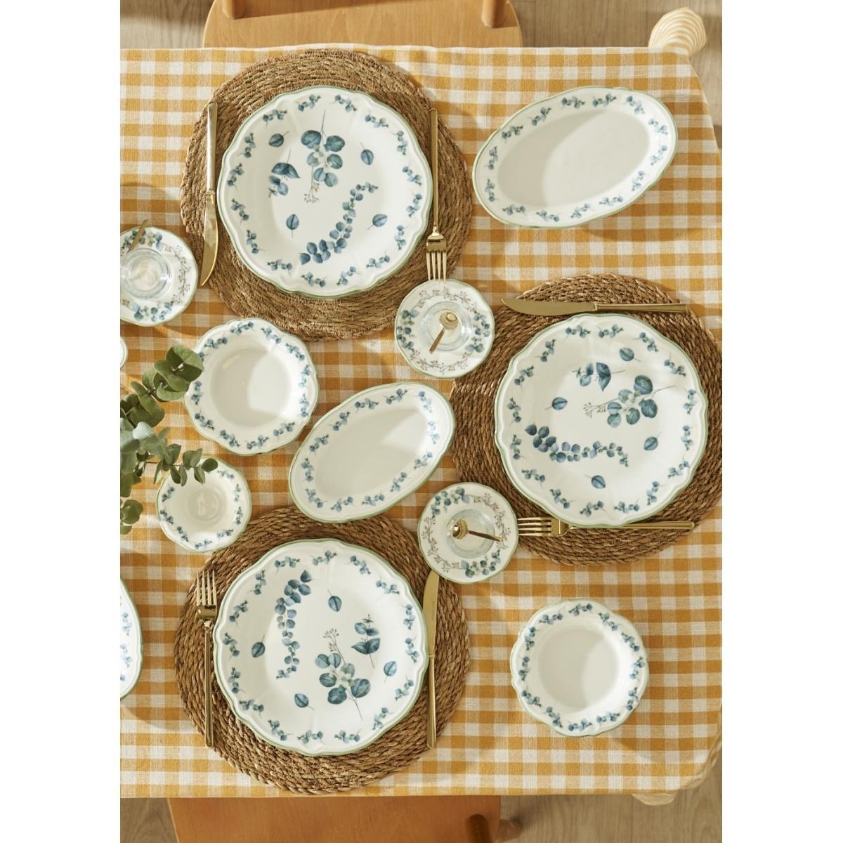 Bella Maison Ocaliptus Stoneware 52 Parça 12 Kişilik Kahvaltı Takımı Yeşil