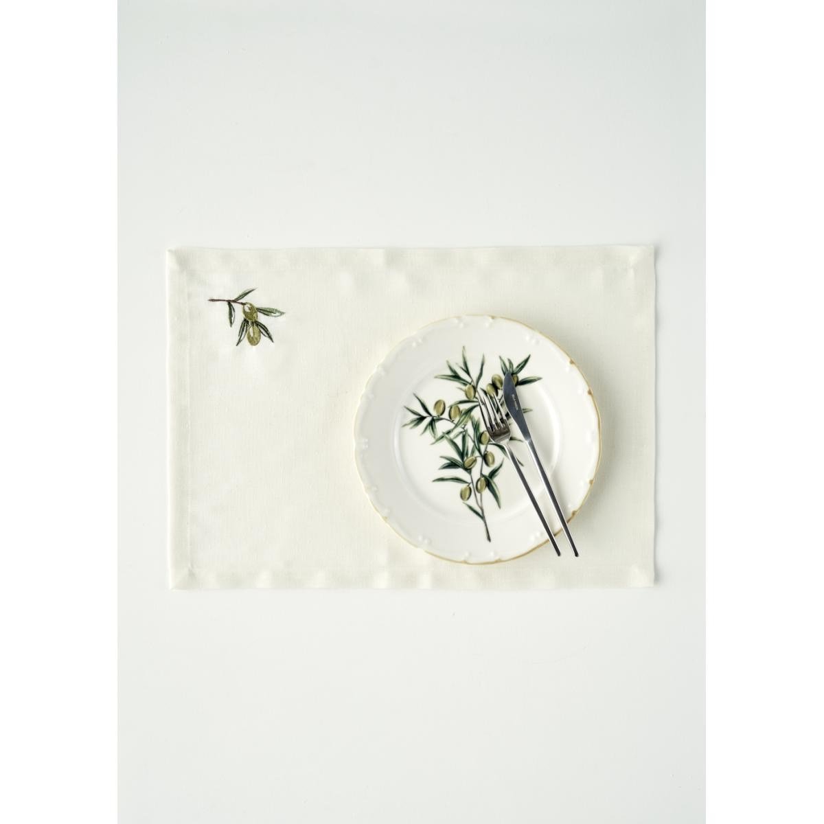 Bella Maison Olive Amerikan Servis Krem (35x45 Cm) Krem