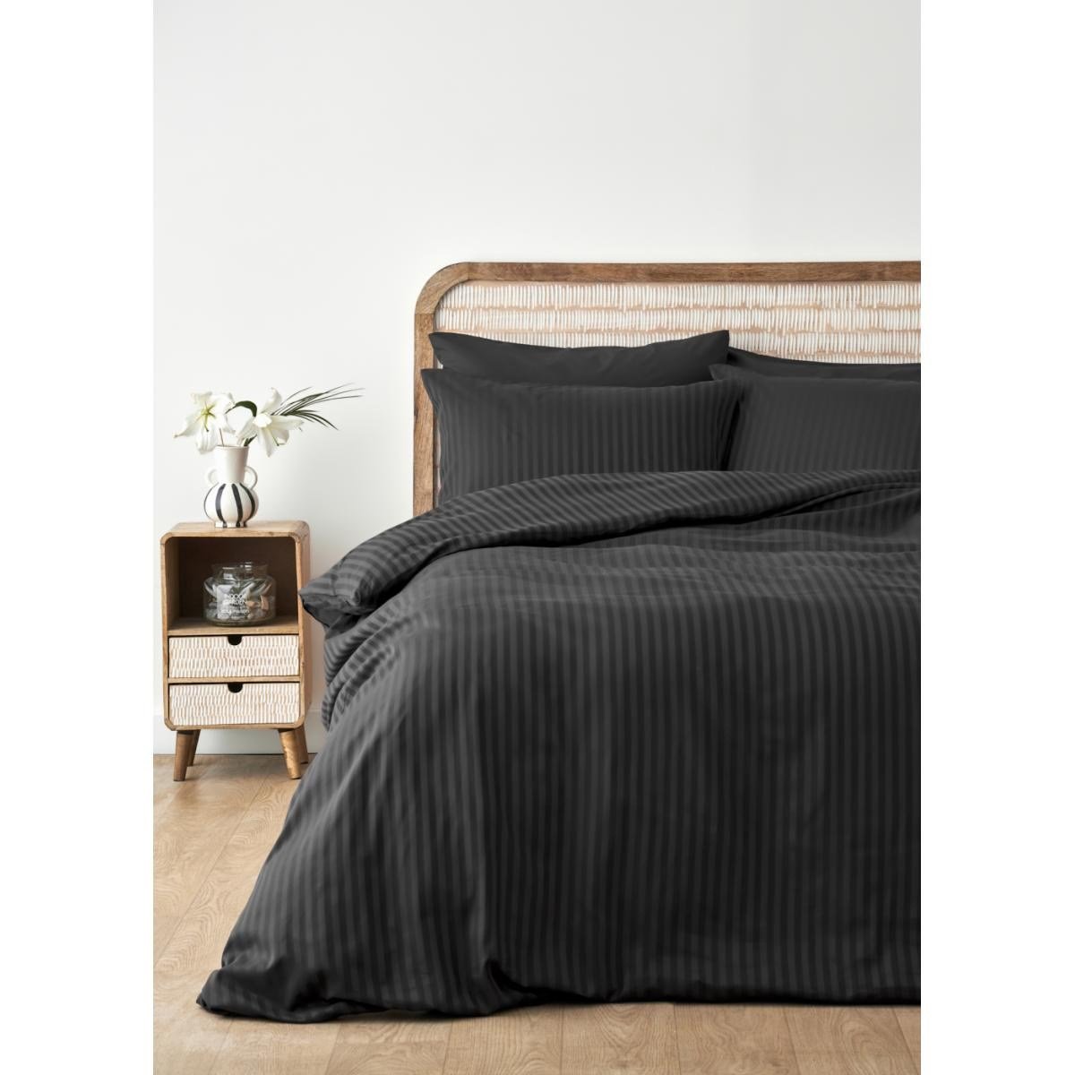 Bella Maison Premium Tencel Çift Kişilik Saten Nevresim Seti Antrasit (200x220 Cm) Antrasit