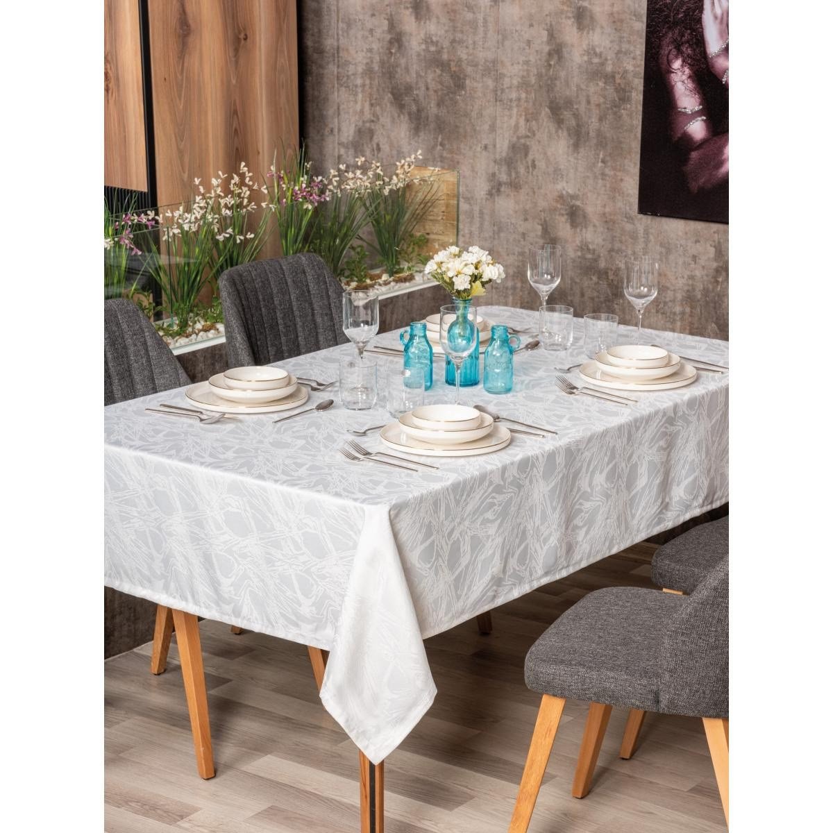 Cotton Box Jakarlı Dertsiz Masa Örtüsü Lavinia Beyaz 155x220