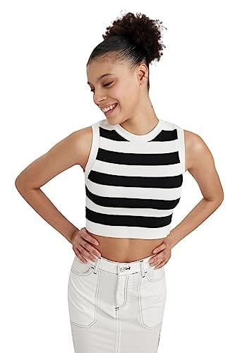 DeFacto Kadın Coool Slim Fit Bisiklet Yaka Çizgili Triko Atlet