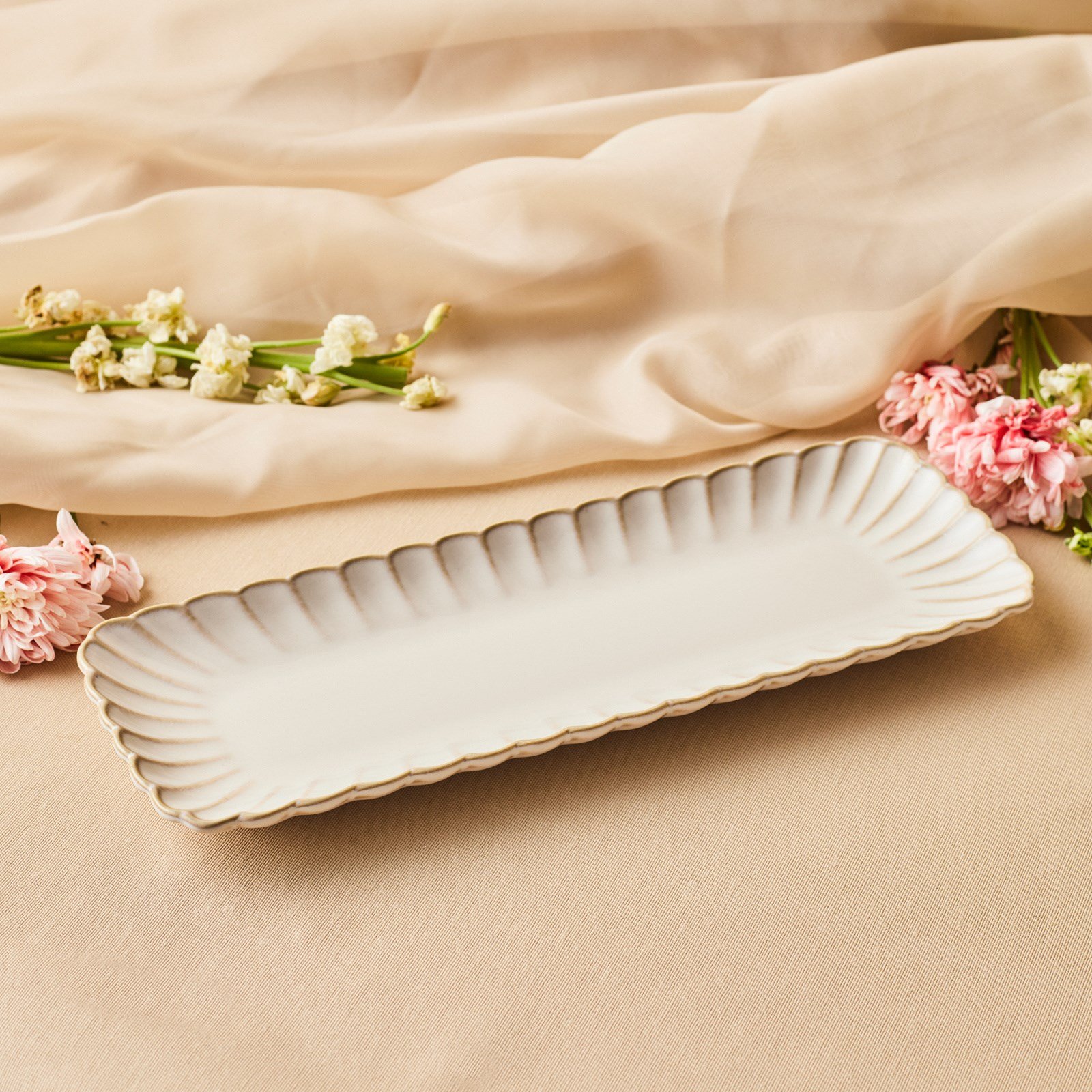 Karaca Daisy Kayık Tabak 30,5 cm