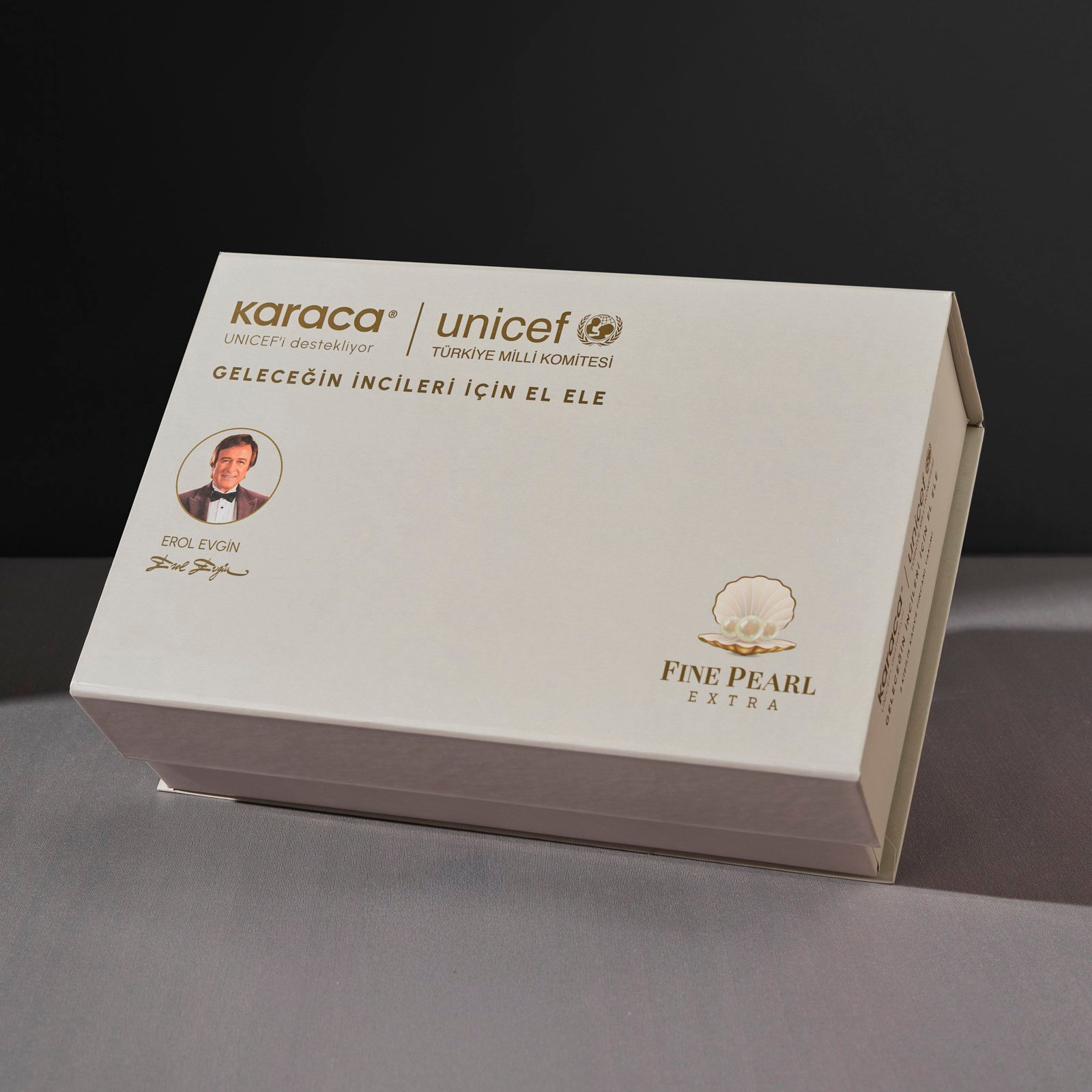 Karaca Unicef Erol Evgin 2 Kişilik Kahve Fincan Takımı 90 ml