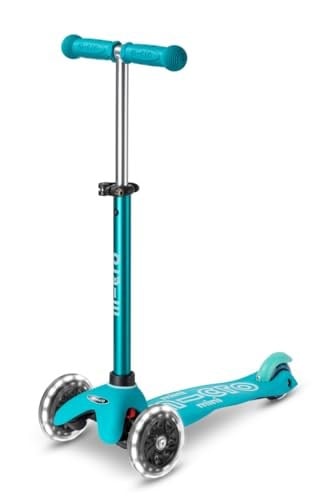 Micro Mini Deluxe Led 3 Tekerlekli Scooter Aqua, 1-5 Yaş, Denge ve Koordinasyon Geliştirici, Işıklı Tekerlekler, Katlanabilir,, 50 Kg Taşıma Kapasitesi