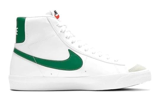 Nike Blazer MID '77 (GS) Basketbol Ayakkabısı, Beyaz Çam Yeşili Çam Yeşili Siyah, 6 UK