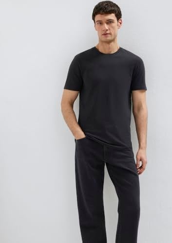 Siyah Basic Tişört Fitted/Vücuda Oturan Kesim 061747-900