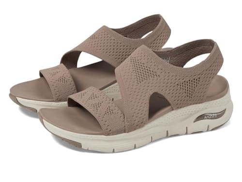 Skechers Bayan Cali yay kalıbı en parlak günde