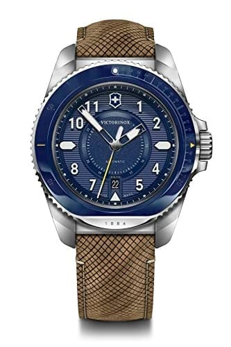 Victorinox Erkek Saati I.N.O.X. Chrono Ø 43 mm, İsviçre yapımı, analog kuvars, 200 m'ye kadar suya dayanıklı, kahverengi, kayış