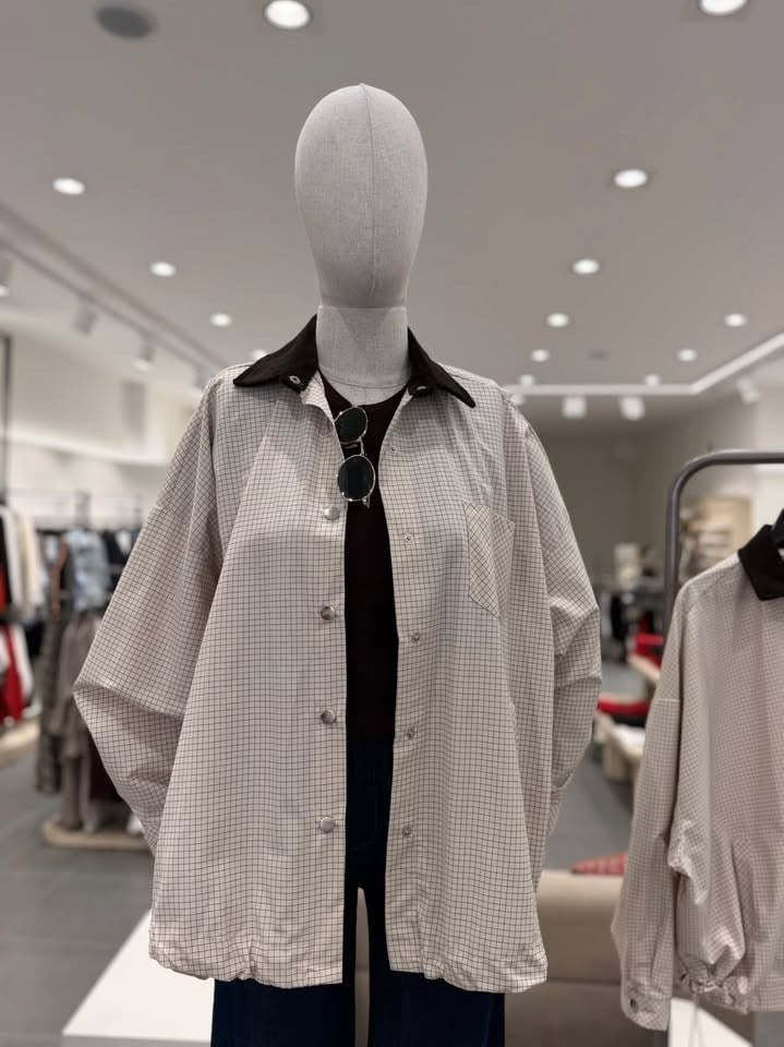 YAKASI KADİFE TRENCH 