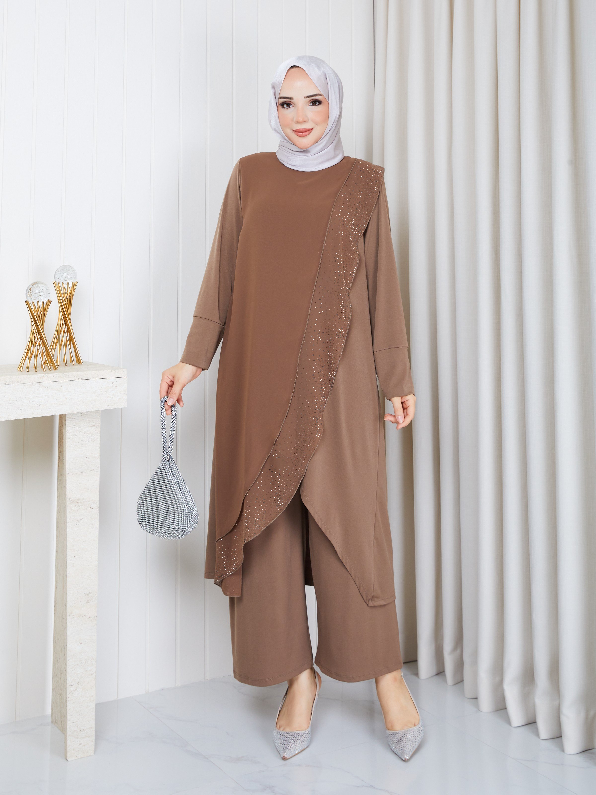 Nehir İkili Takım Tarçın